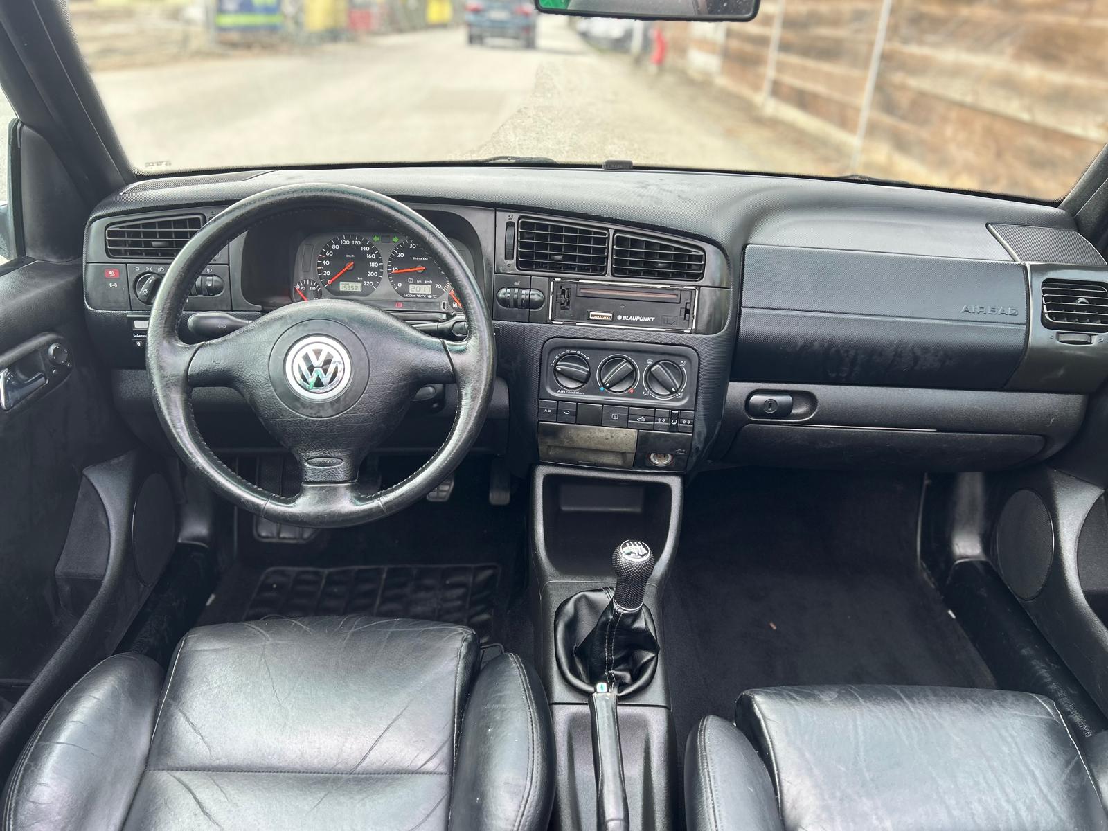 VW Golf Cabriolet 2000 Highline Sunshine-image-7