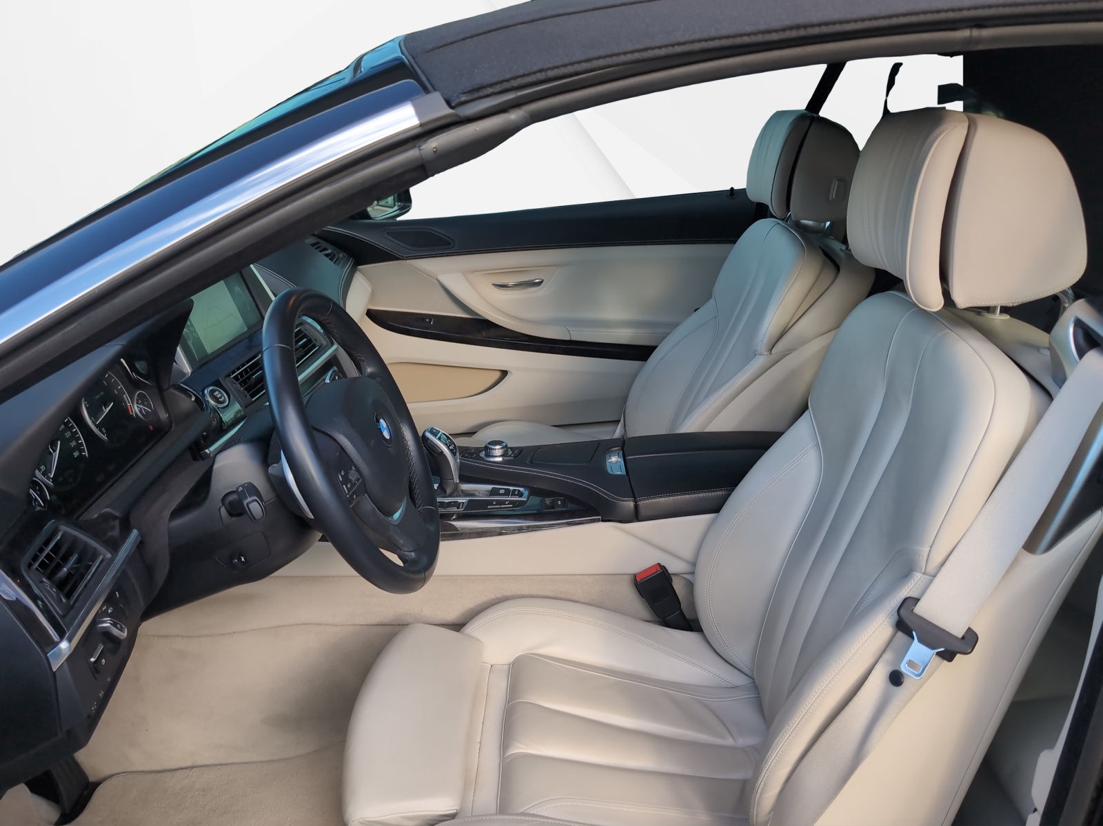 BMW 650i Cabrio-image-4