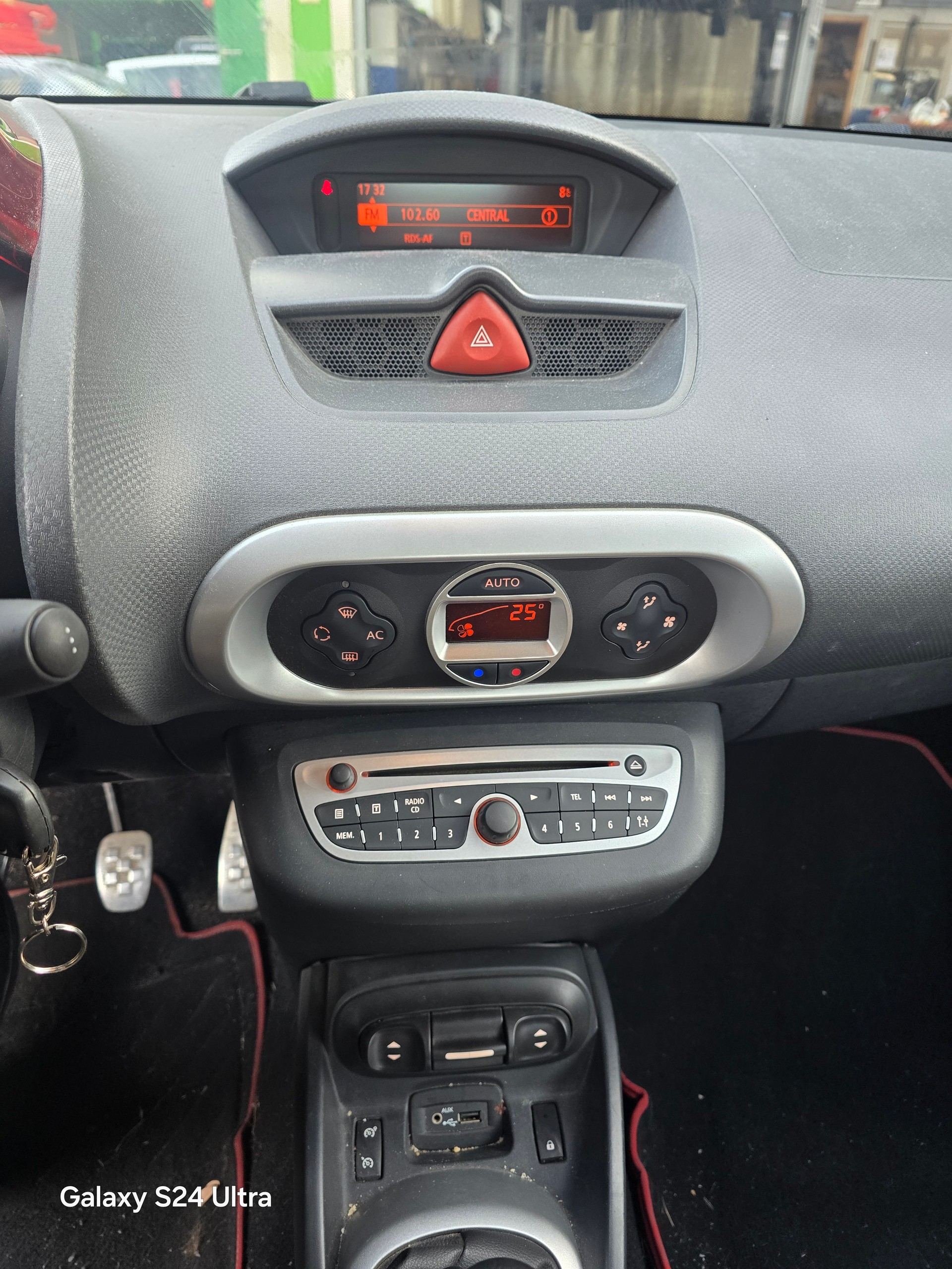 RENAULT Wind 1.6 16V Dynamique-image-9