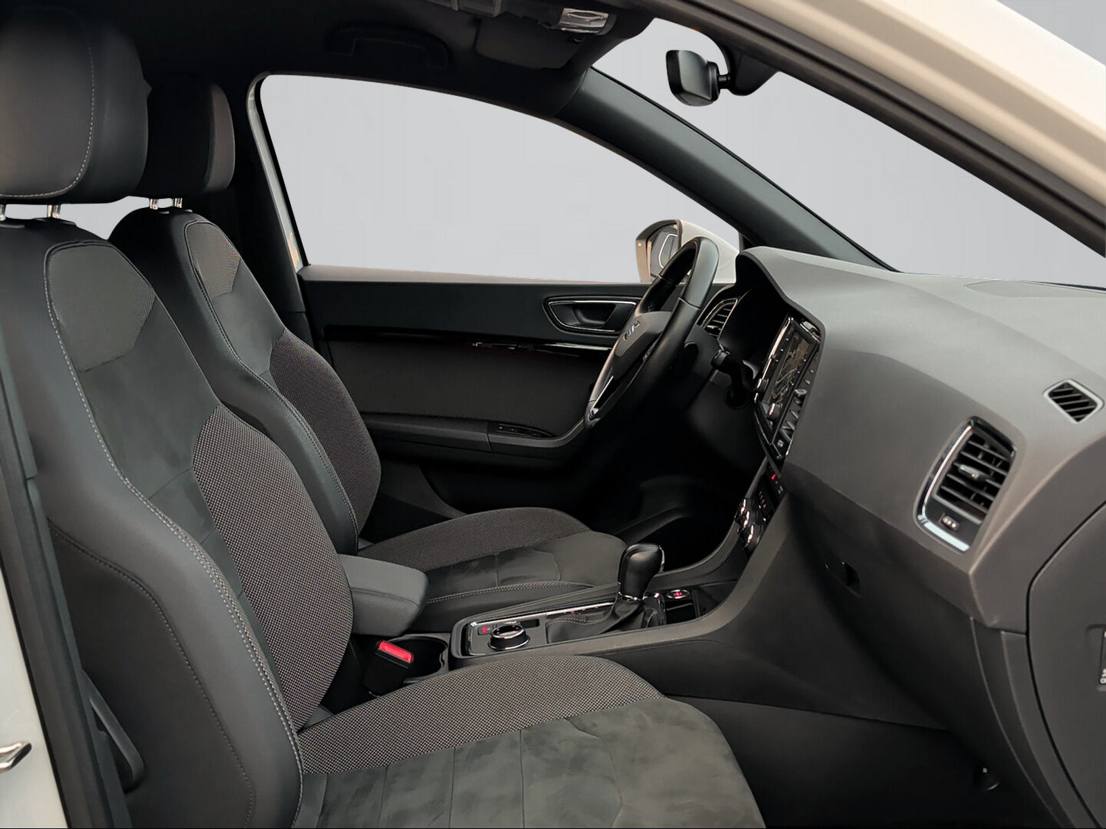 SEAT Ateca 2.0 TSI Xcellence 4Drive DSG-image-6