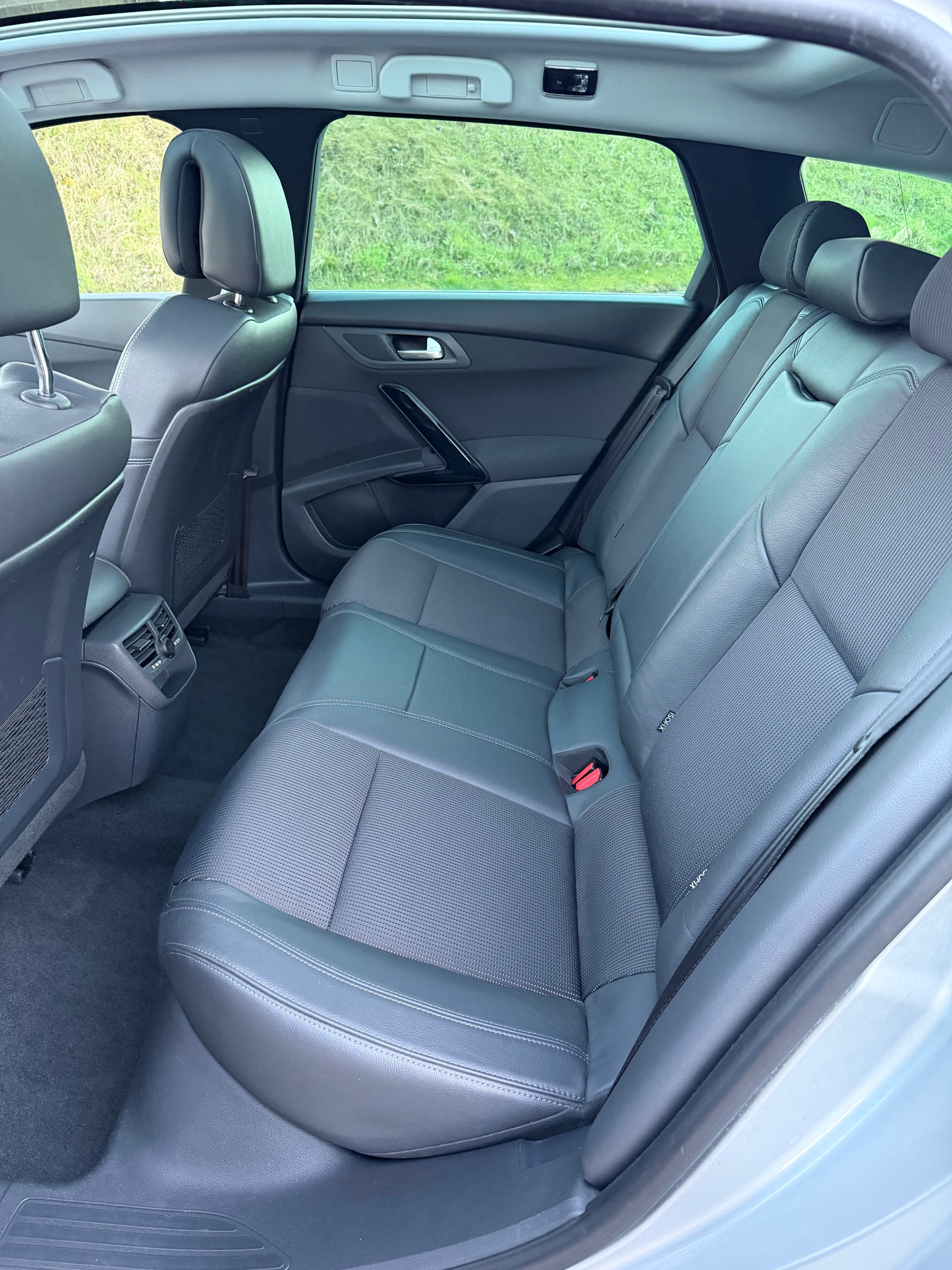 PEUGEOT 508 SW 2.0 BlueHDi Allure Automatic-image-13