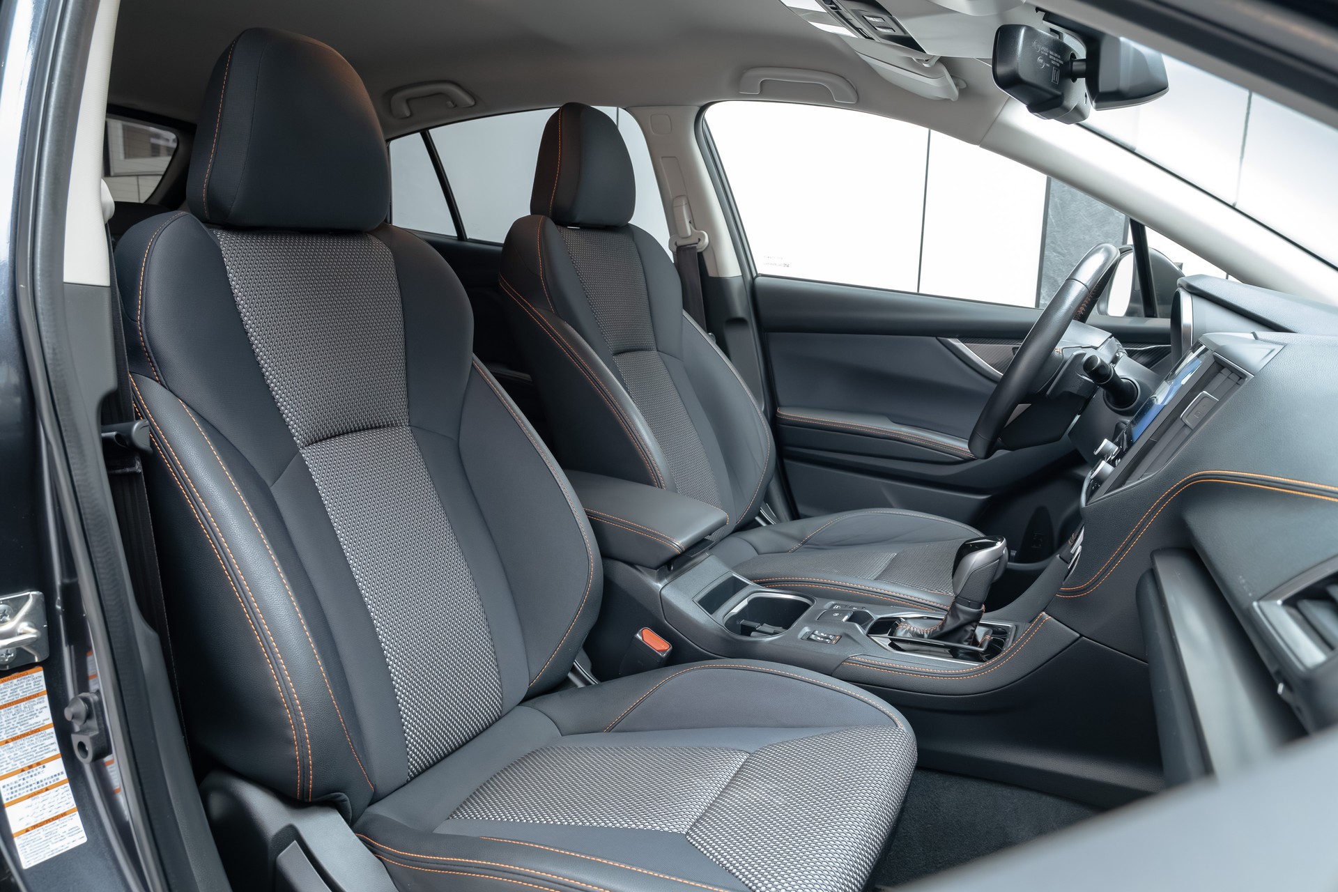 SUBARU XV 2.0 Swiss Plus AWD Lineartronic-image-8