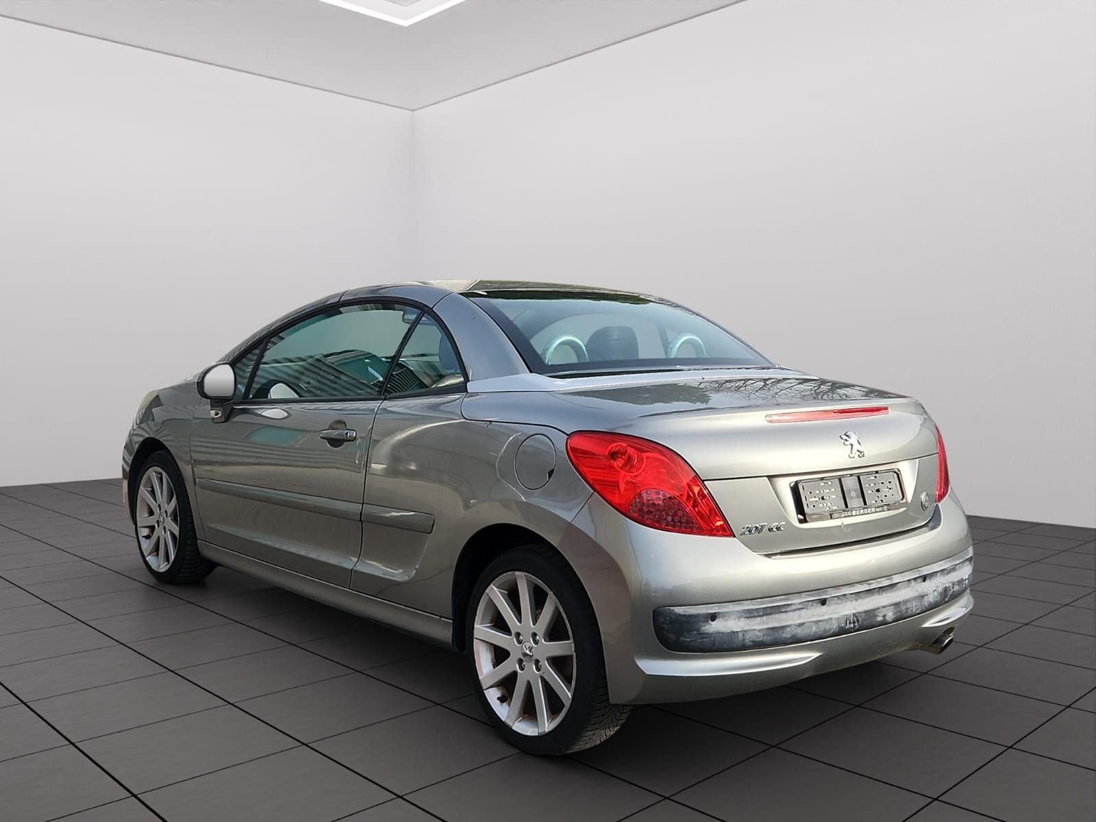 PEUGEOT 207 CC 1.6 16V Turbo Sport-image-5
