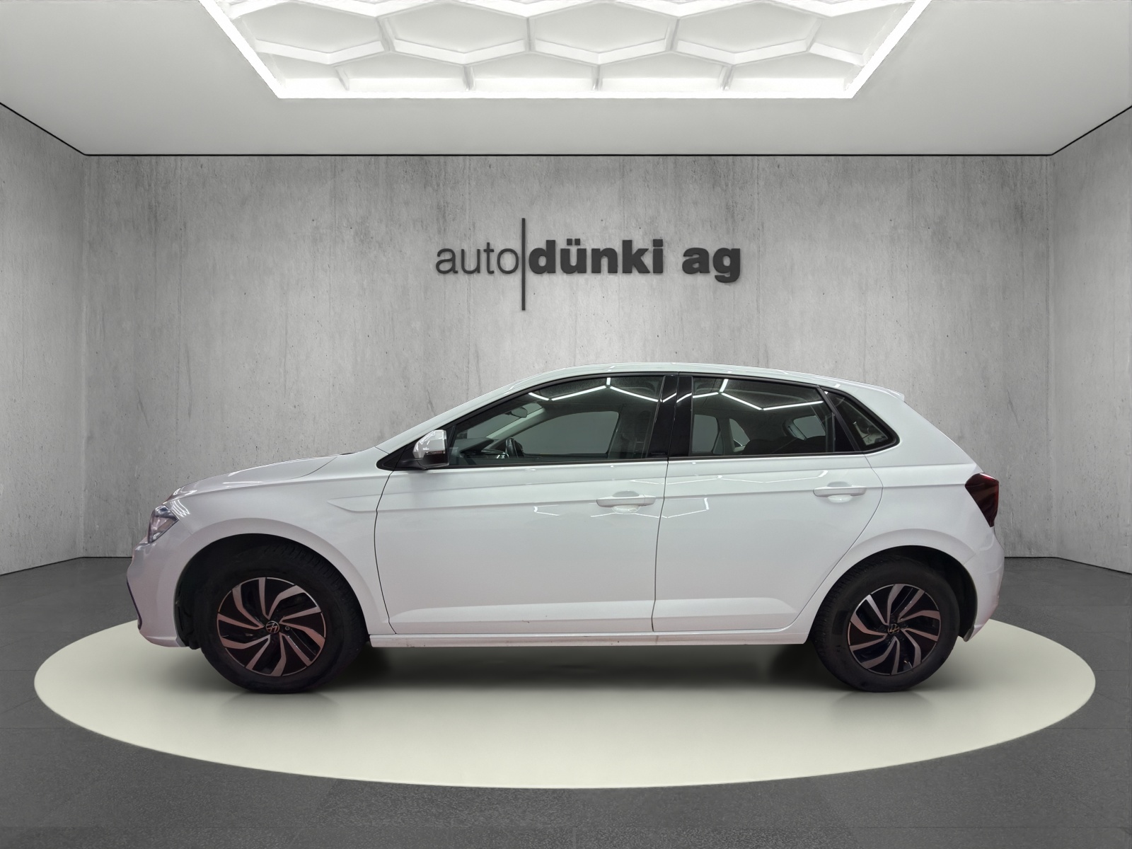 VW Polo 1.0 TSI Life DSG-image-1