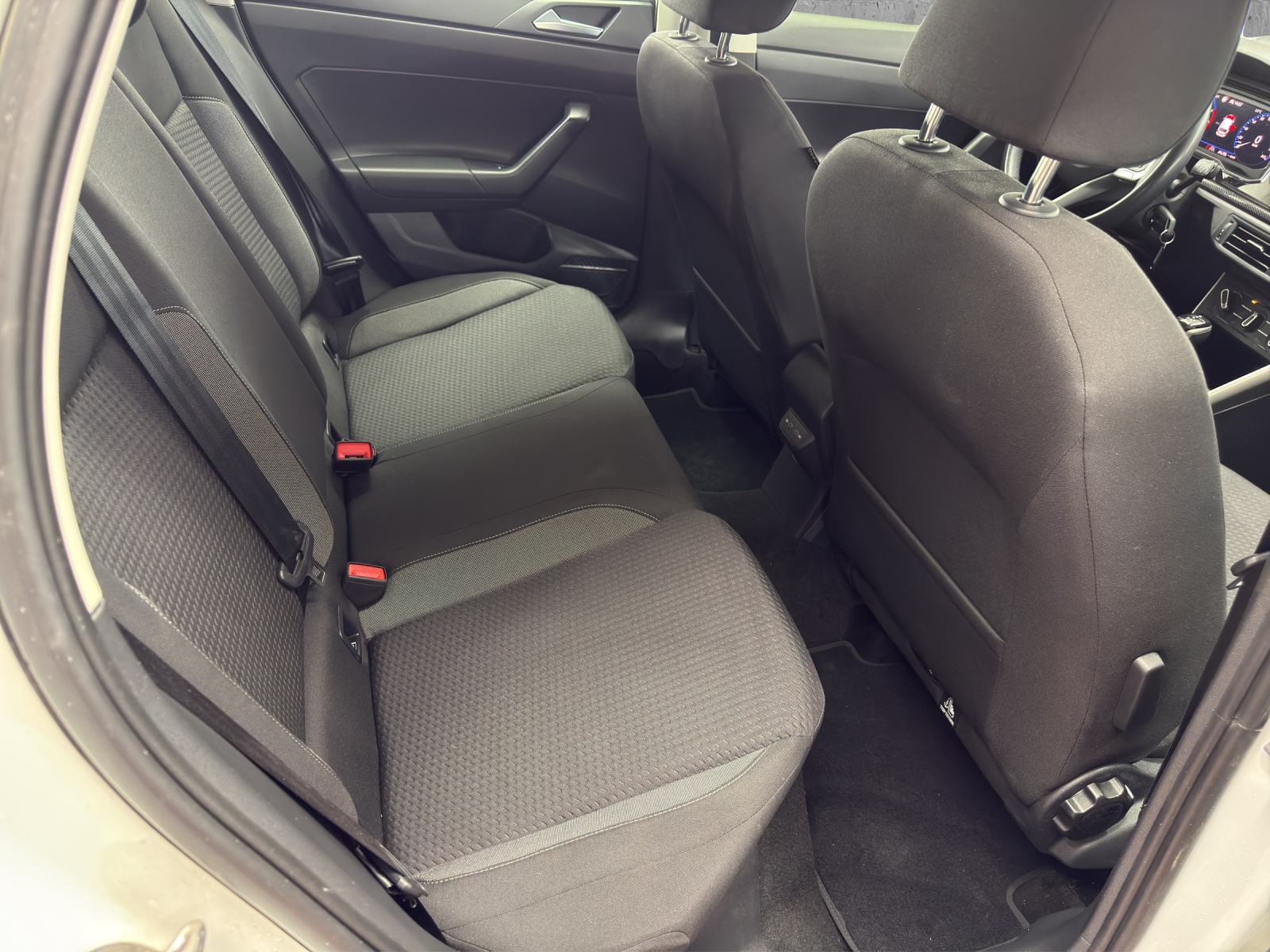 VW Polo 1.0 TSI Life DSG-image-11