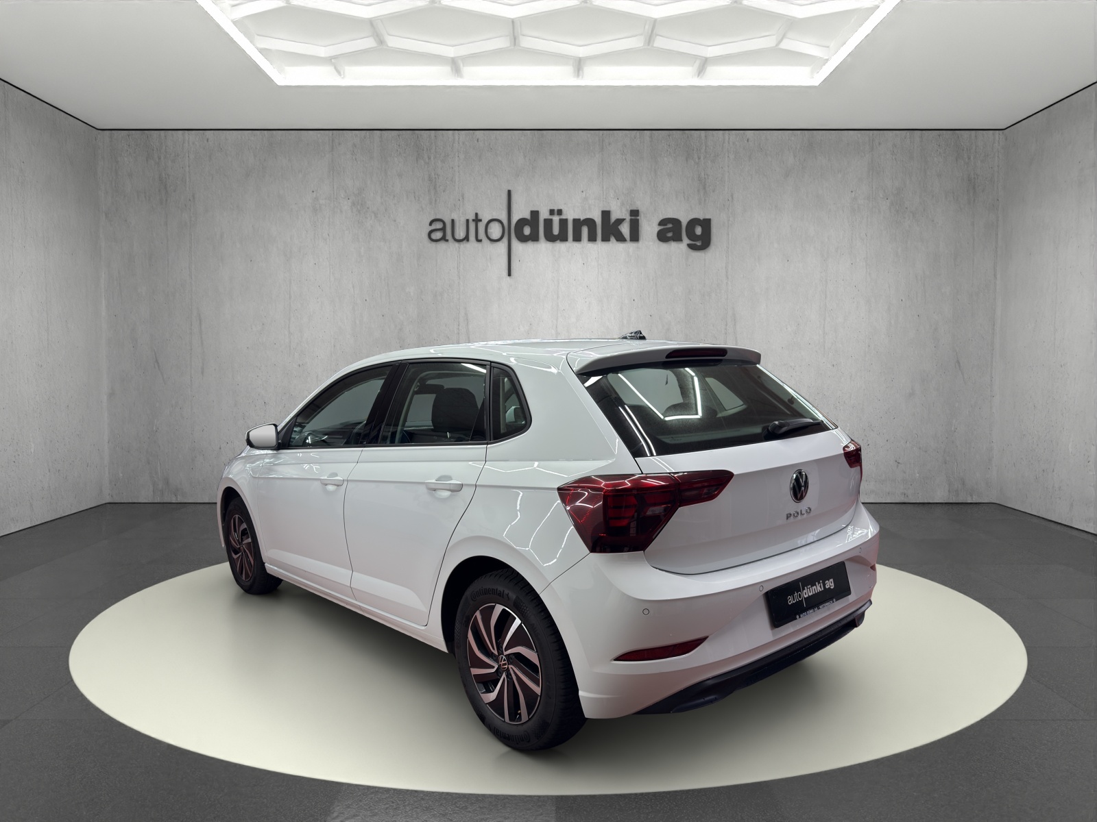 VW Polo 1.0 TSI Life DSG-image-2