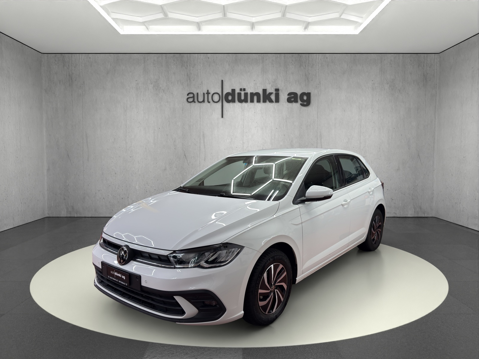 VW Polo 1.0 TSI Life (Kleinwagen) VW VW Polo 1.0 TSI Life (Kleinwagen)