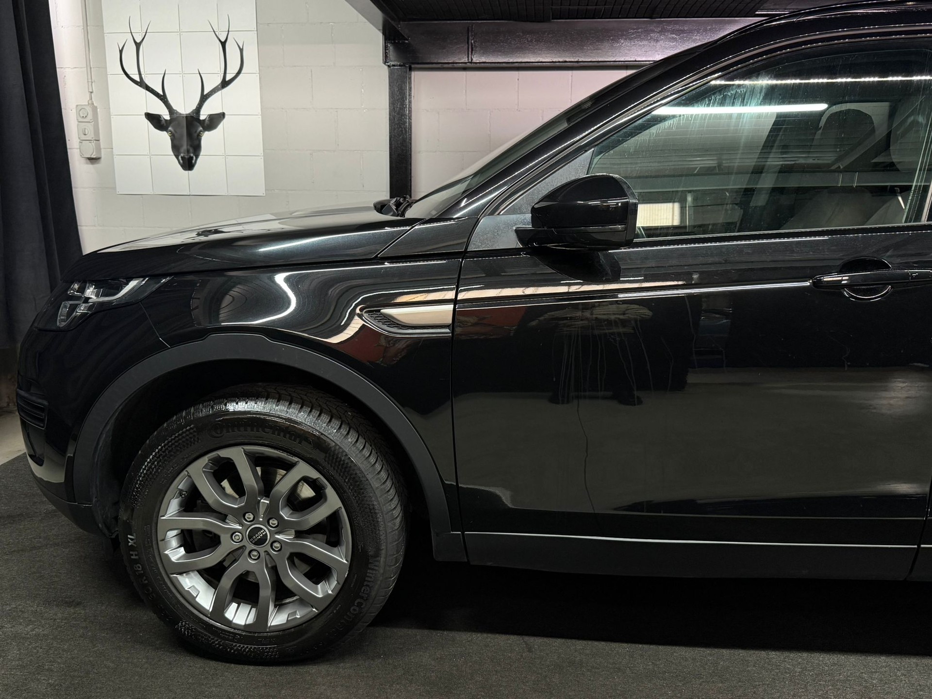 LAND ROVER Discovery Sport 2.0 TD4 HSE AT9-image-4