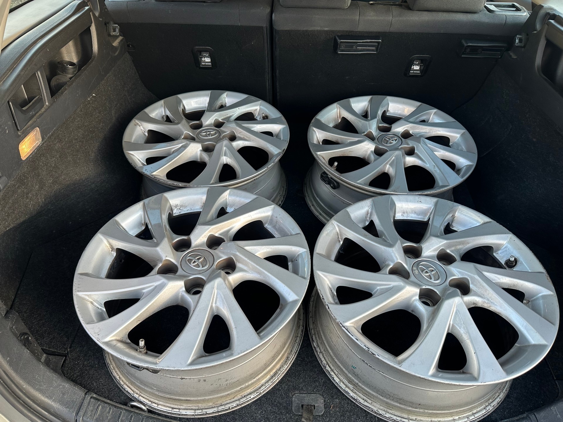 TOYOTA Auris Touring Sports 1.2 Turbo Sol-image-14