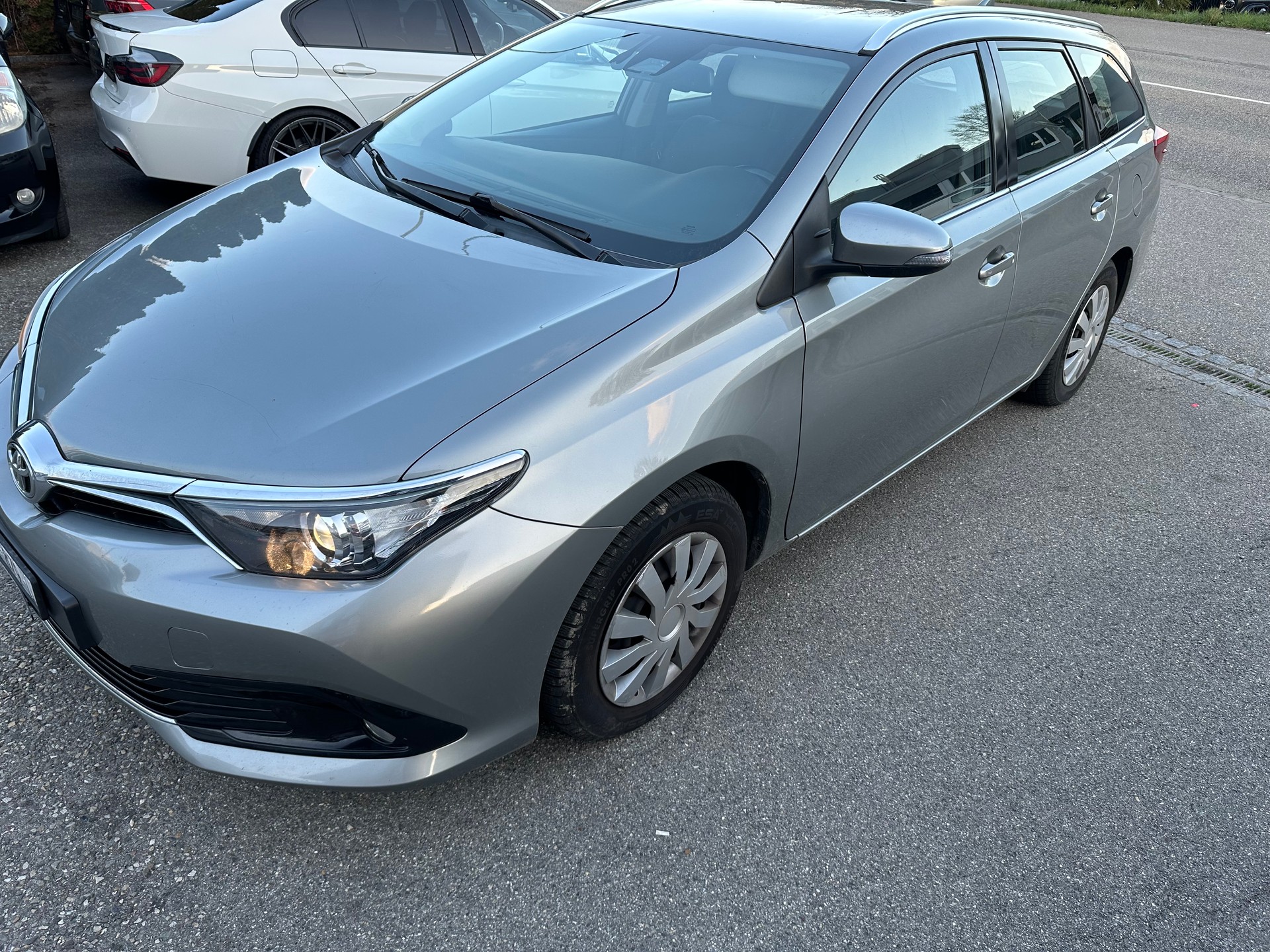 TOYOTA Auris Touring Sports 1.2 Turbo Sol-image-1