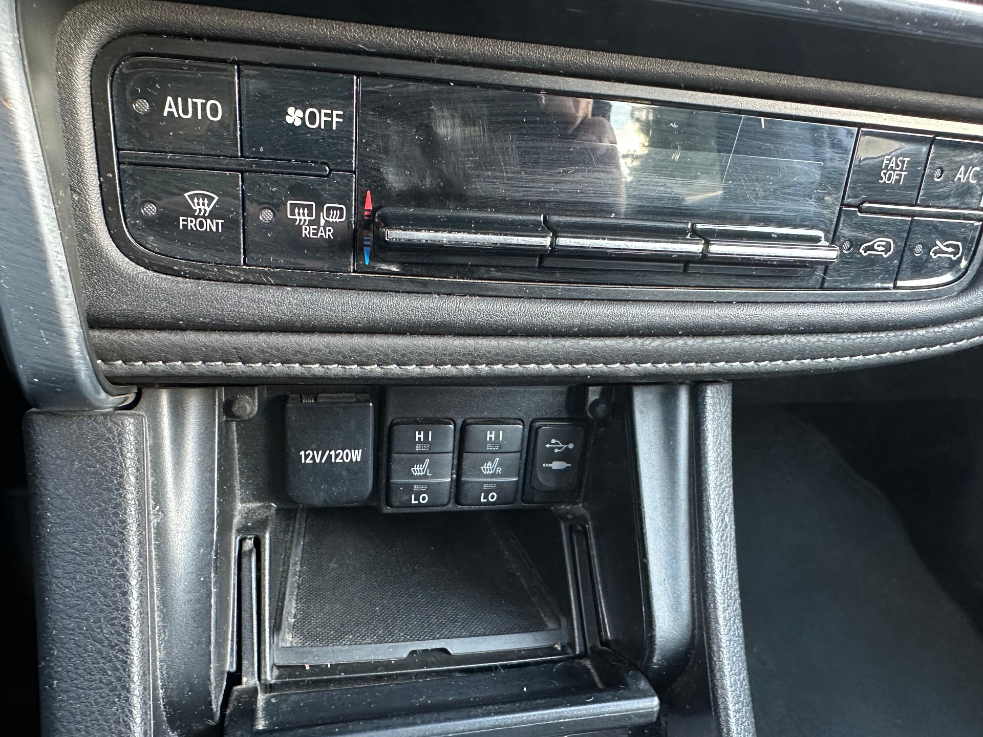 TOYOTA Auris Touring Sports 1.2 Turbo Sol-image-9