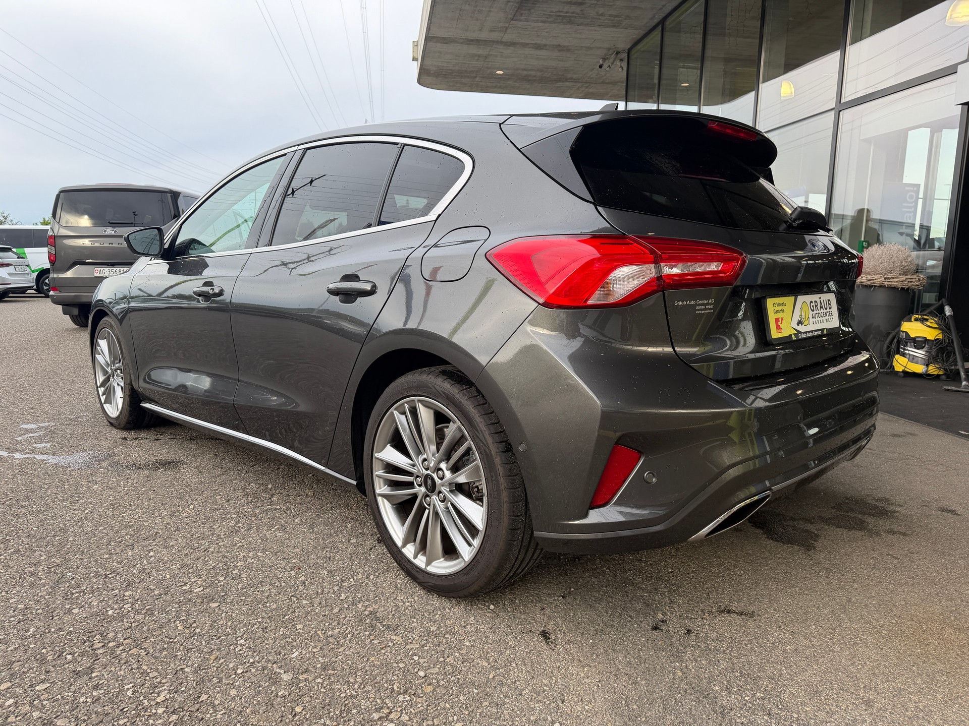 FORD Focus 1.0 SCTi Vignale Automatic-image-4