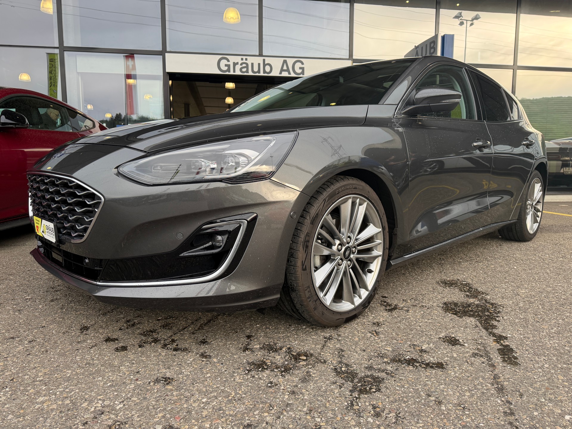 FORD Focus 1.0 SCTi Vignale Automatic-image-0