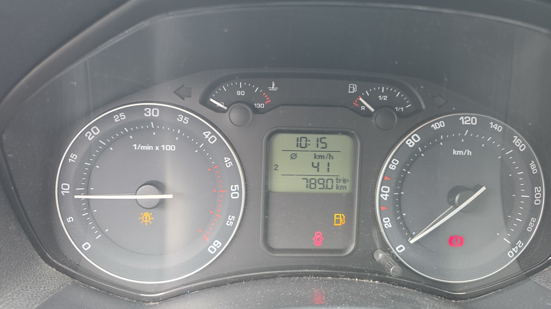 SKODA Octavia 1.9 TDI Swiss Ice Hockey 4x4-image-3