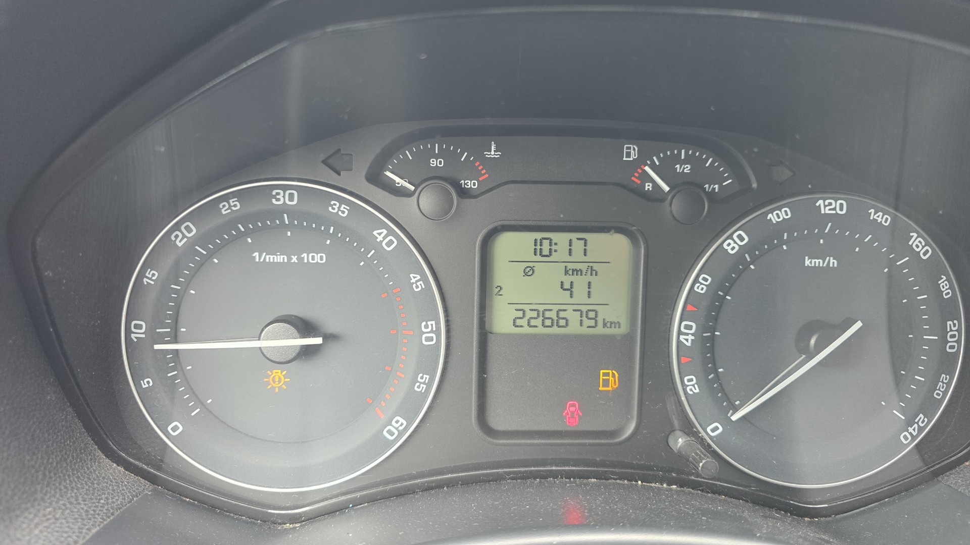 SKODA Octavia 1.9 TDI Swiss Ice Hockey 4x4-image-5