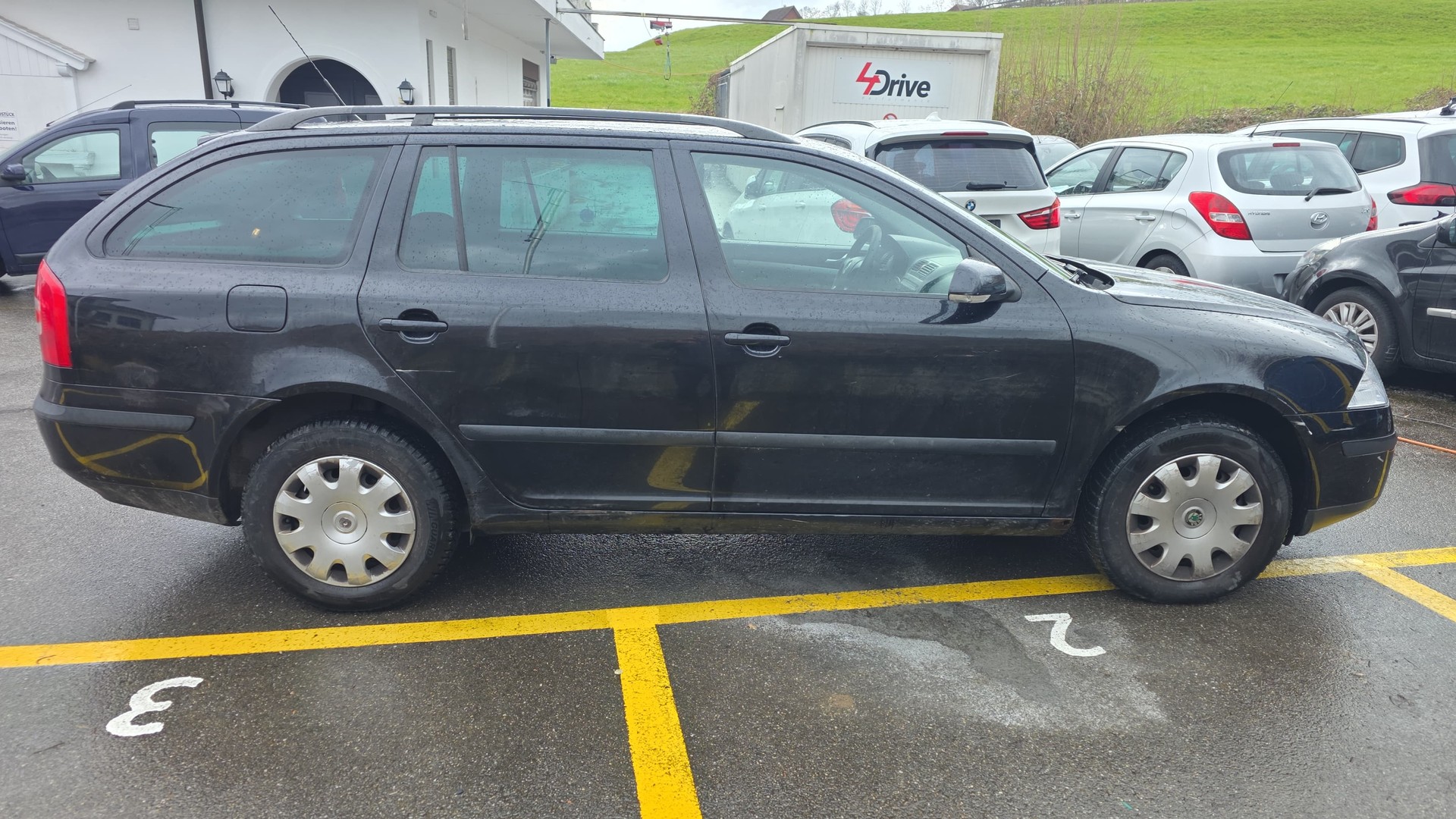 SKODA Octavia 1.9 TDI Swiss Ice Hockey 4x4-image-10