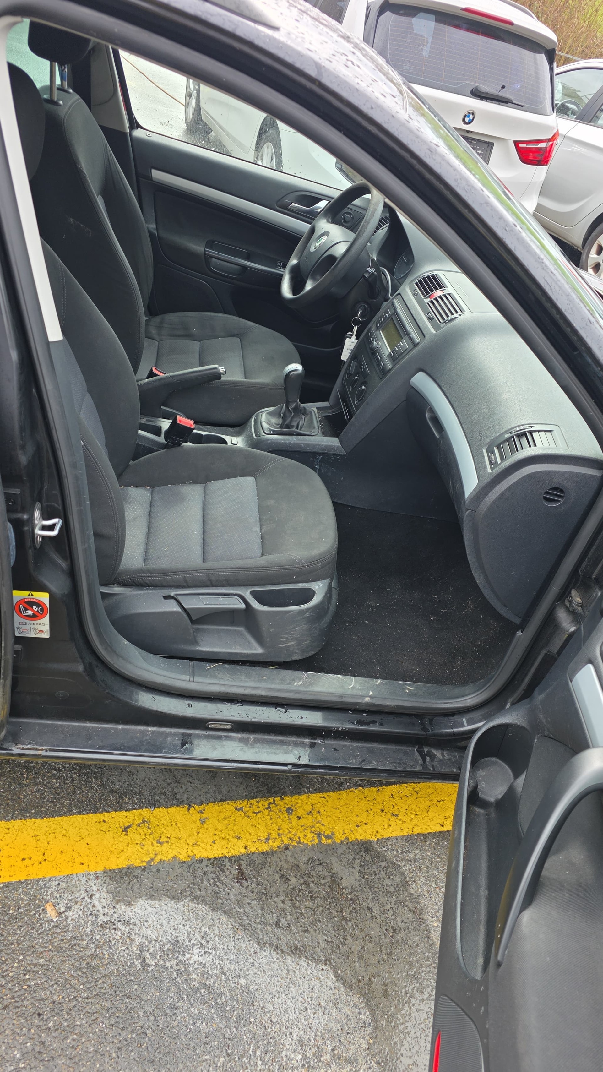 SKODA Octavia 1.9 TDI Swiss Ice Hockey 4x4-image-2