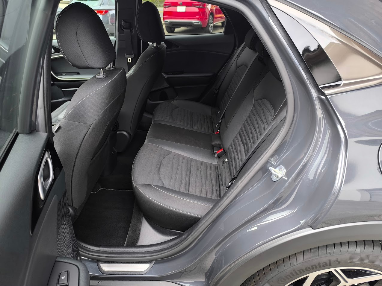 KIA XCeed 1.6 T-GDi GT-Line DCT-image-2