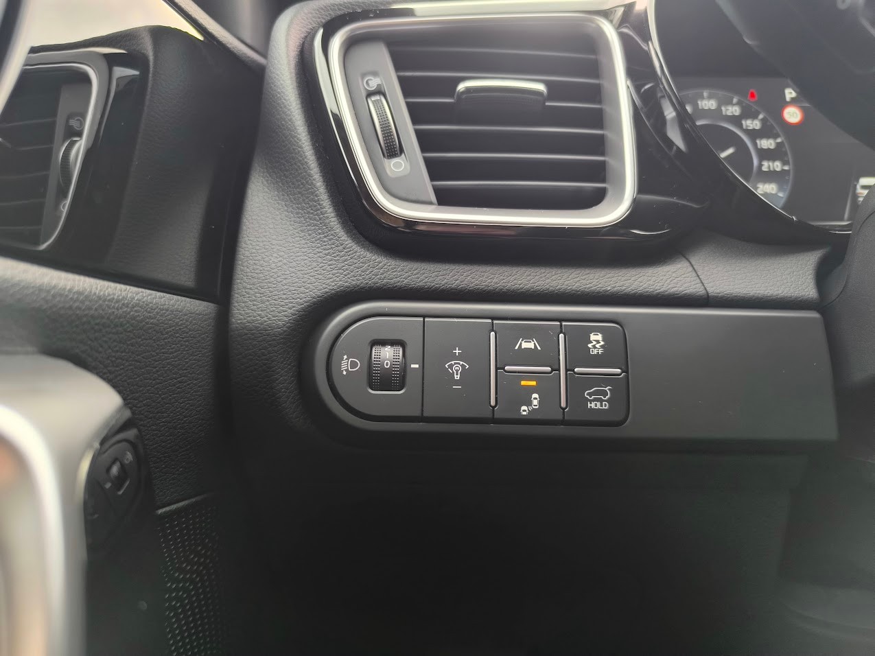 KIA XCeed 1.6 T-GDi GT-Line DCT-image-11