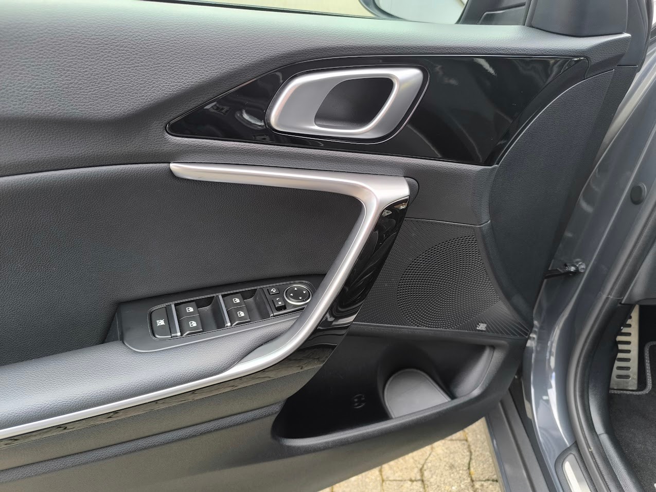 KIA XCeed 1.6 T-GDi GT-Line DCT-image-12