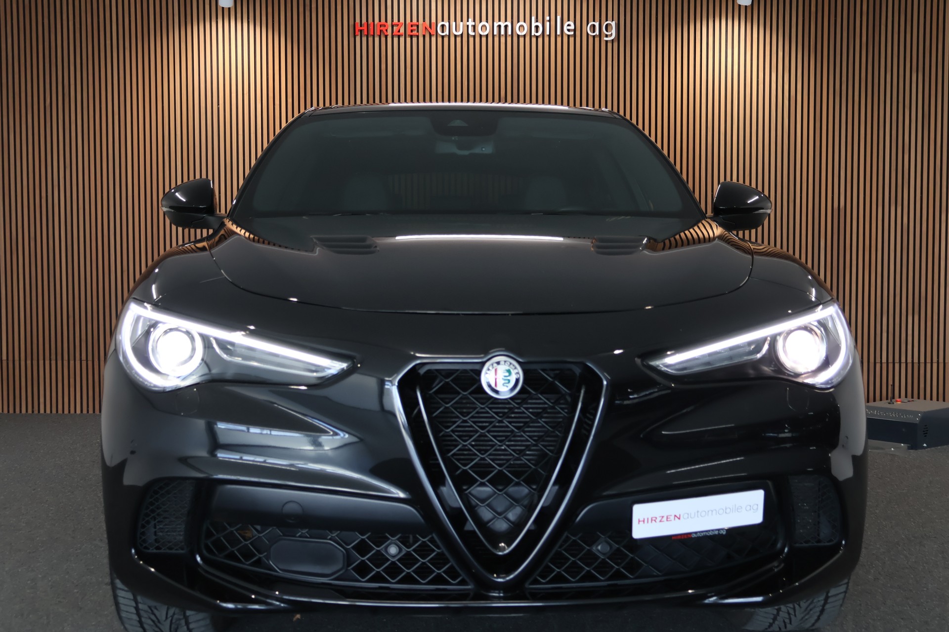 ALFA ROMEO Stelvio 2.9 V6 Quadrifoglio Pack Sky Q4 AT8-image-30