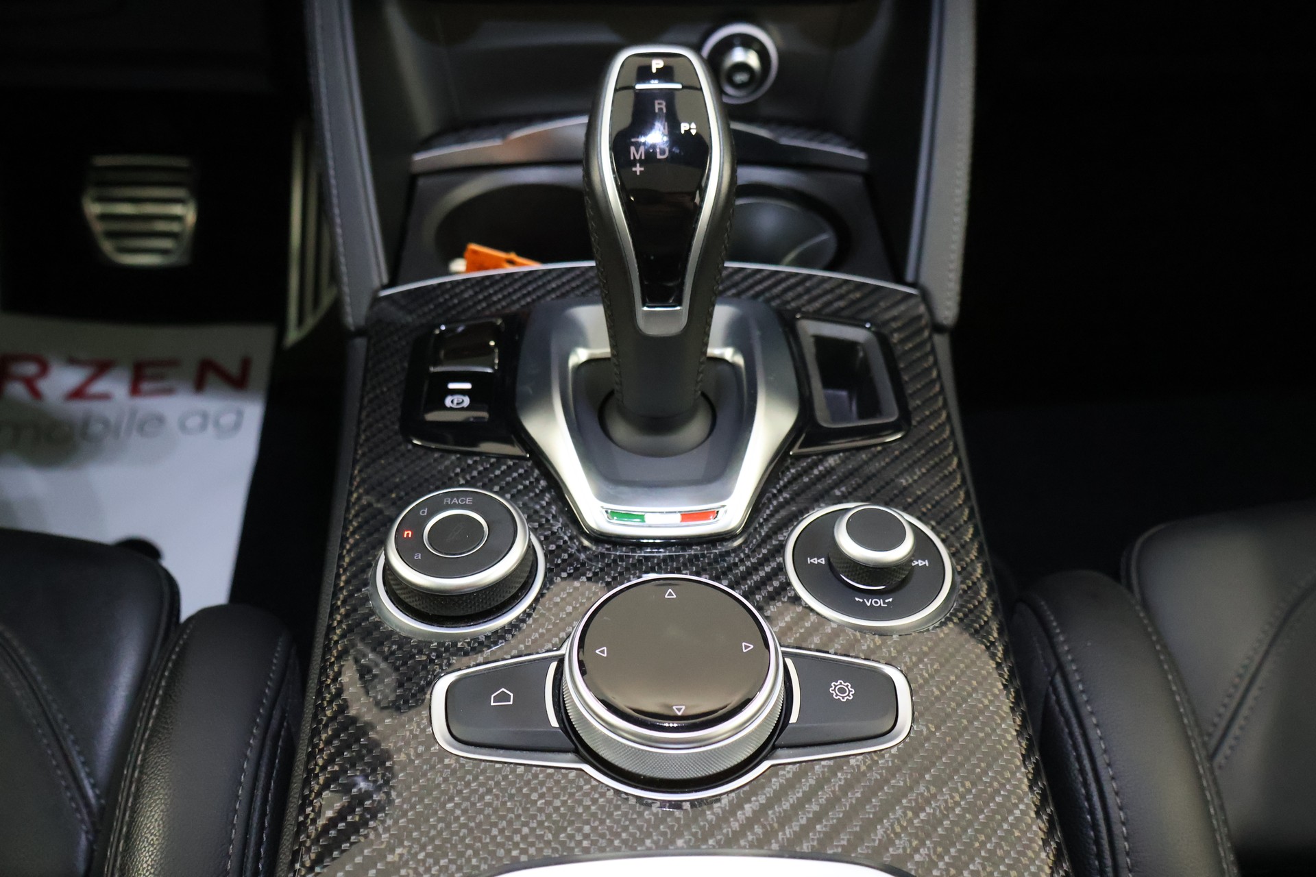 ALFA ROMEO Stelvio 2.9 V6 Quadrifoglio Pack Sky Q4 AT8-image-18