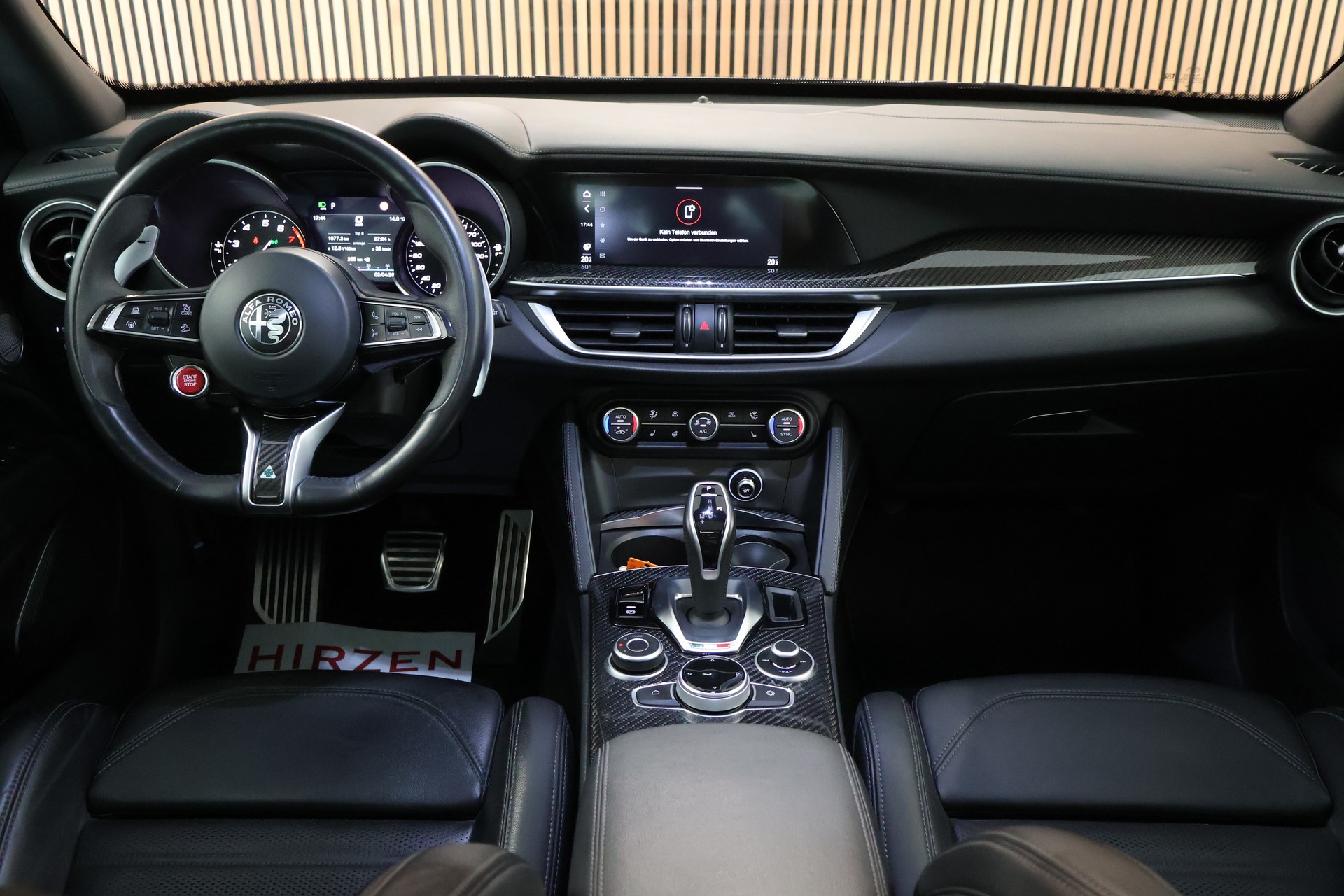 ALFA ROMEO Stelvio 2.9 V6 Quadrifoglio Pack Sky Q4 AT8-image-15