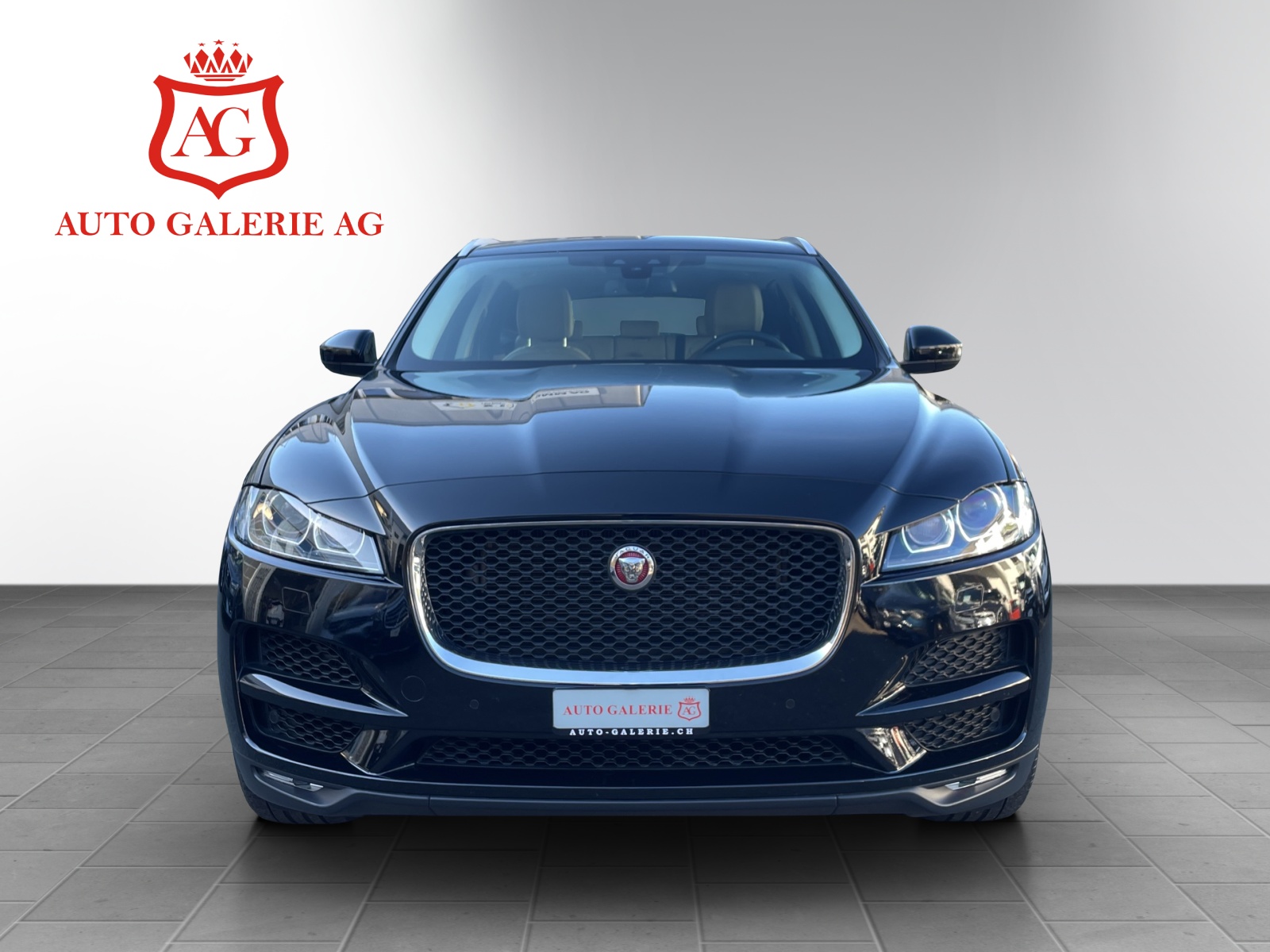 JAGUAR F-Pace 3.0 TD Portfolio AWD Automatik-image-7