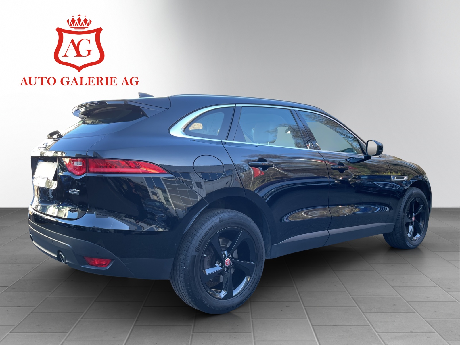 JAGUAR F-Pace 3.0 TD Portfolio AWD Automatik-image-4
