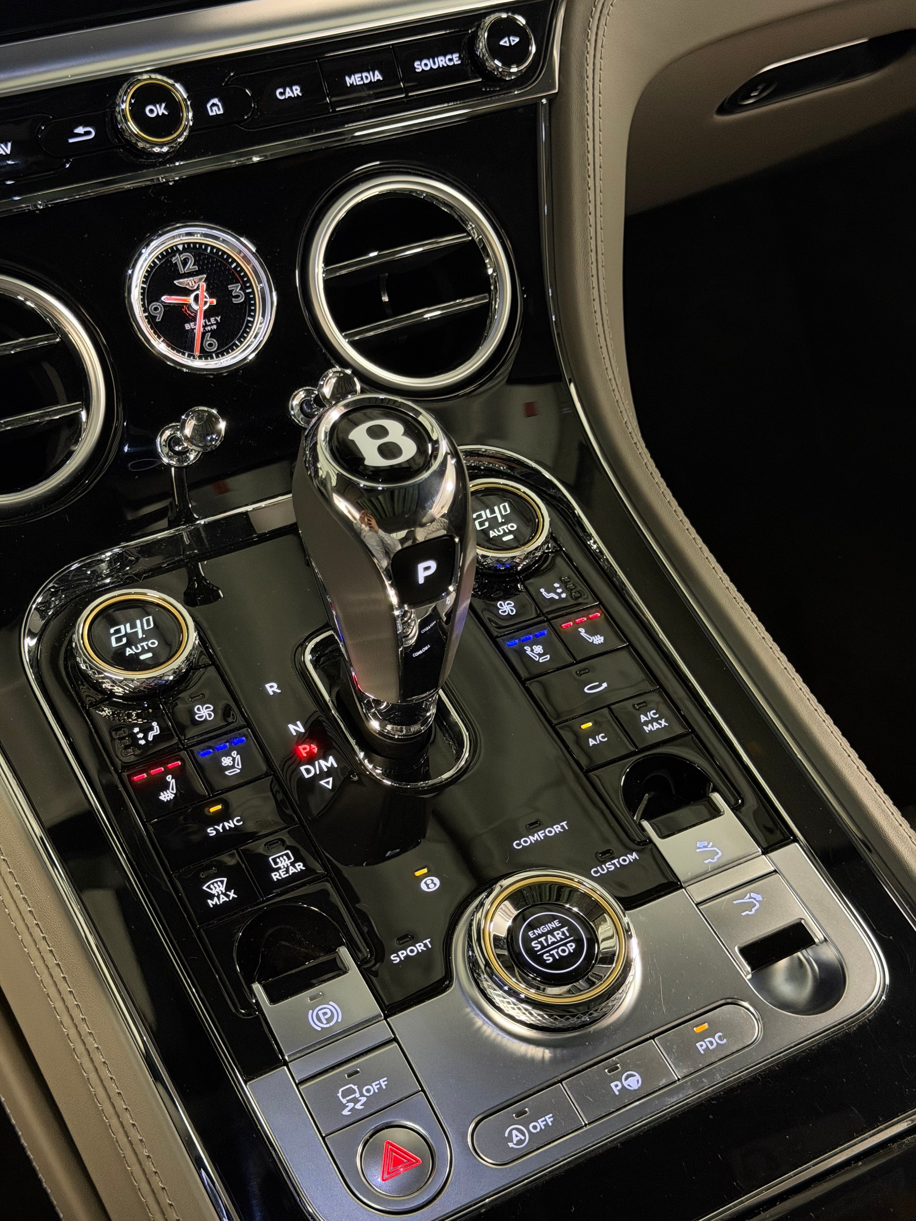 Image BENTLEY CONTINENTAL Continental GT 4.0 V8 Azure