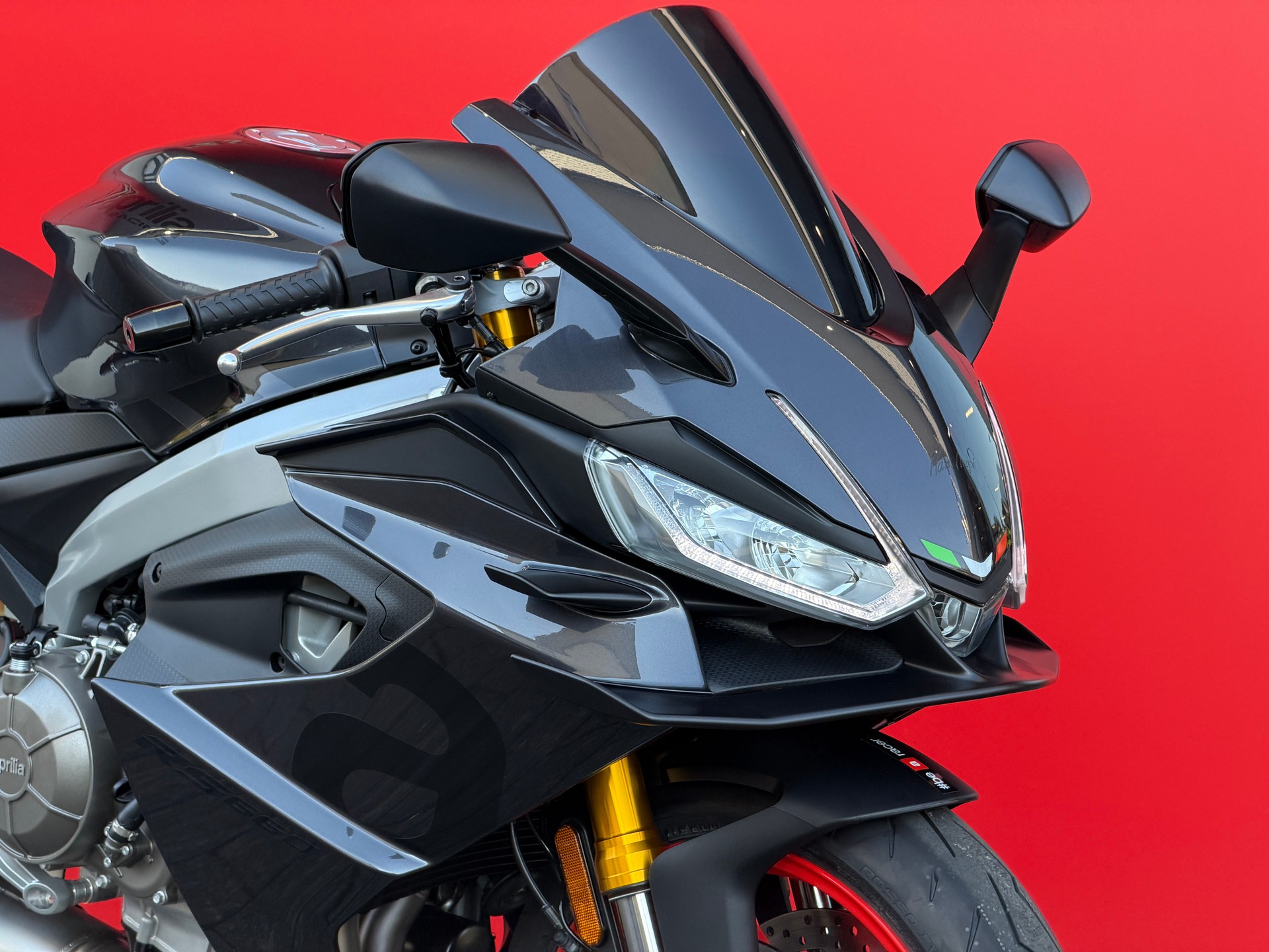 APRILIA RS 660 E5+ (35kW) DARK THUNDER-showroom-element-2