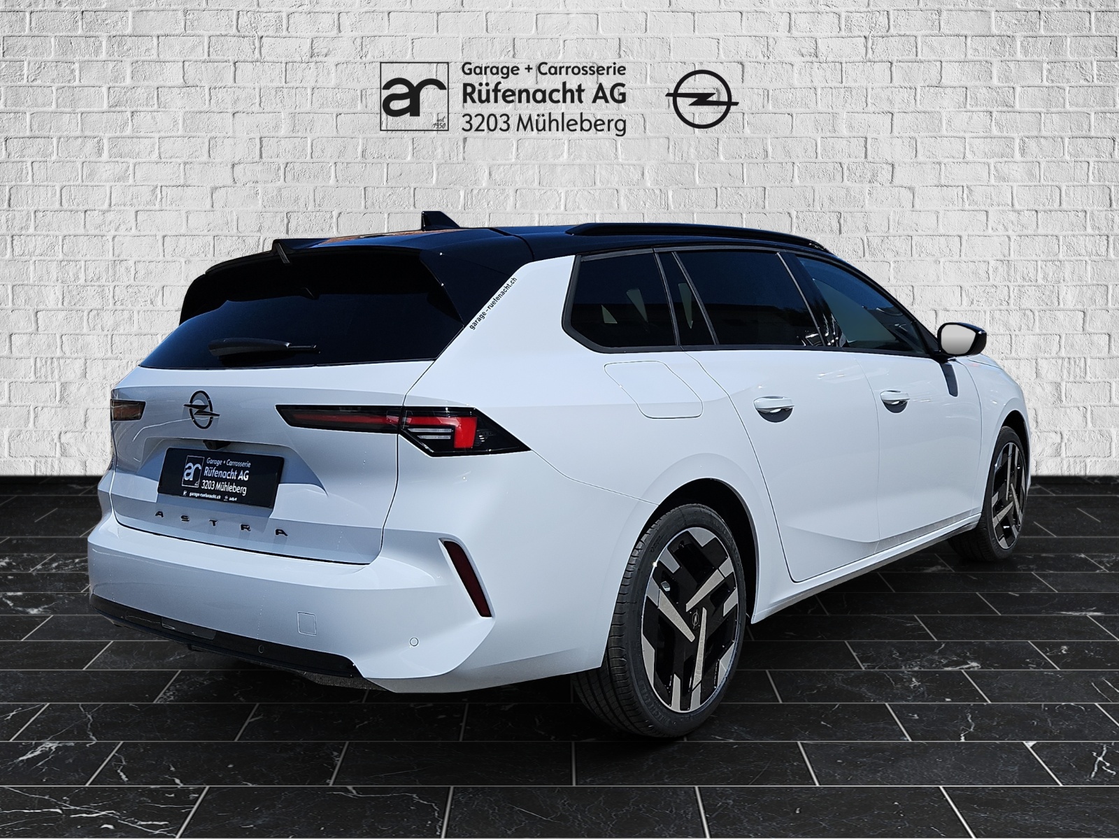 OPEL Astra-e Sports Tourer Ultimate-image-1