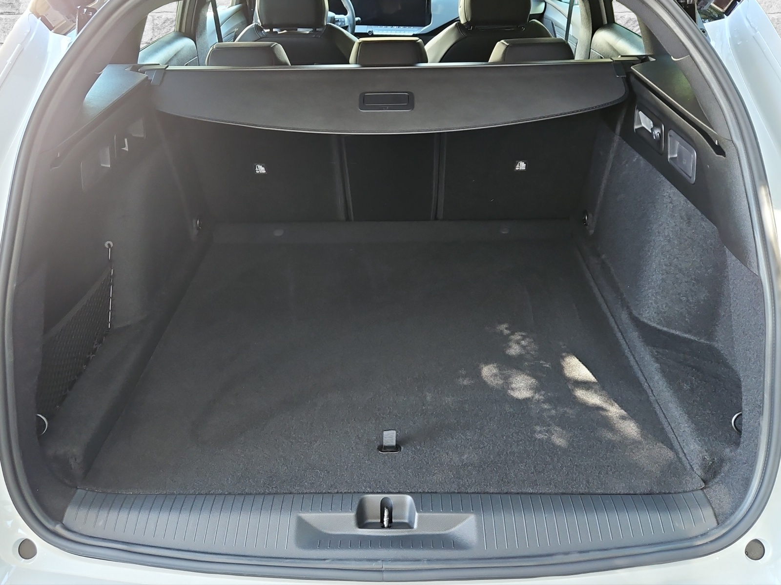 OPEL Astra-e Sports Tourer Ultimate-image-8