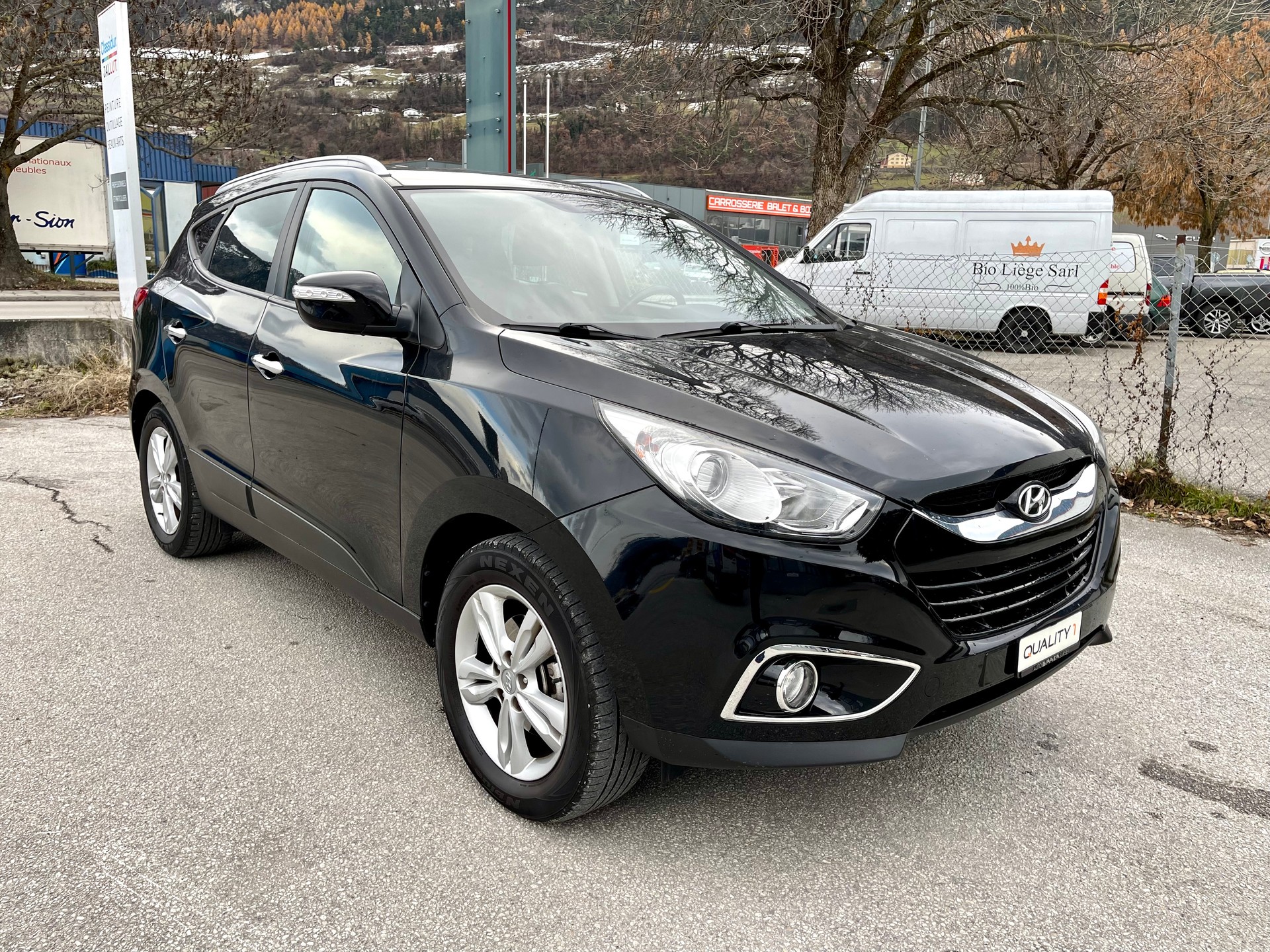 HYUNDAI iX 35 2.0 Premium 4WD-image-0
