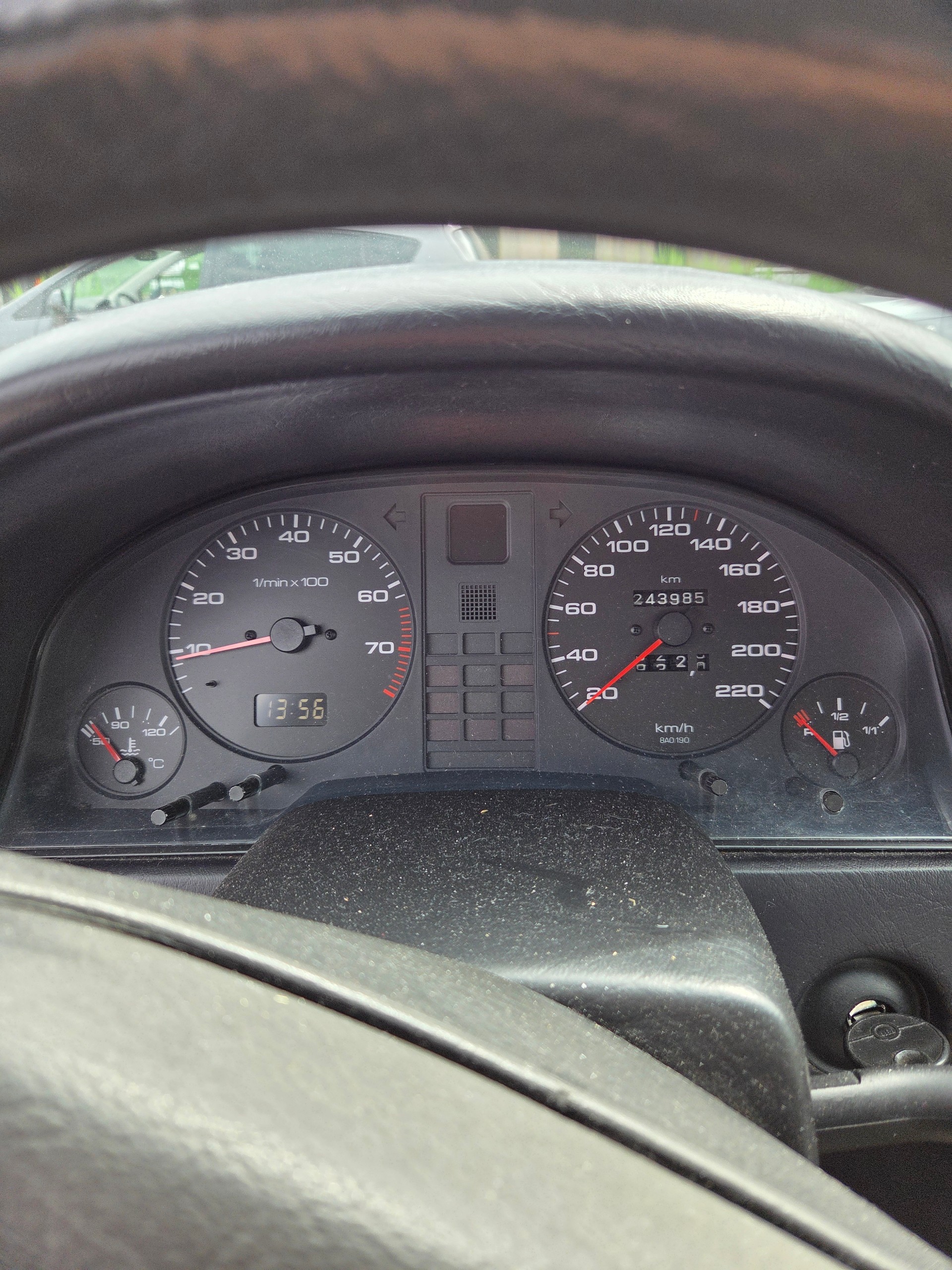 AUDI 80 2.0 E-image-8