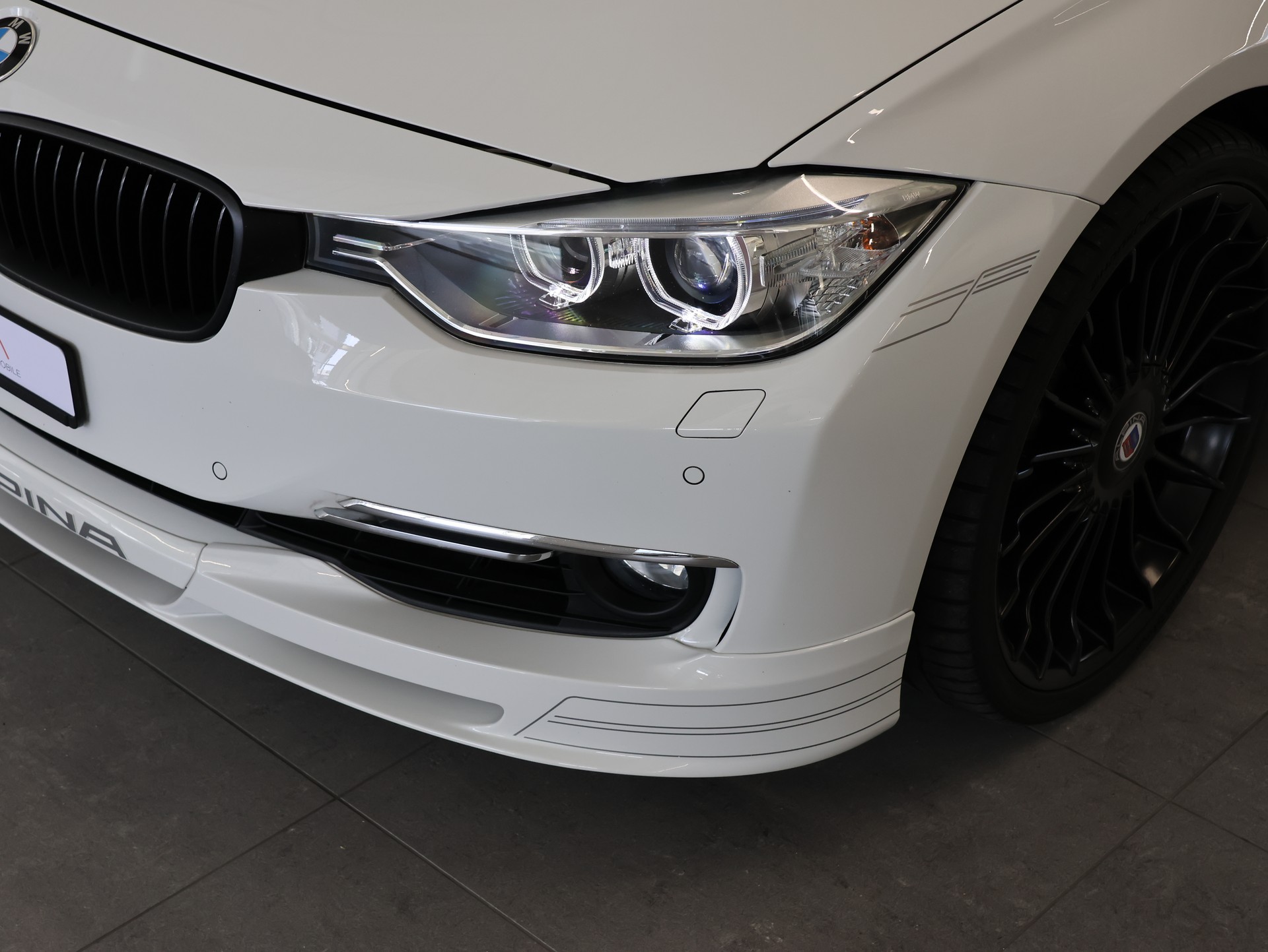 BMW-ALPINA D3 BiTurbo Touring 3.0d Switch-Tronic *Alpinaweiss*Harman&Kardon*-image-10