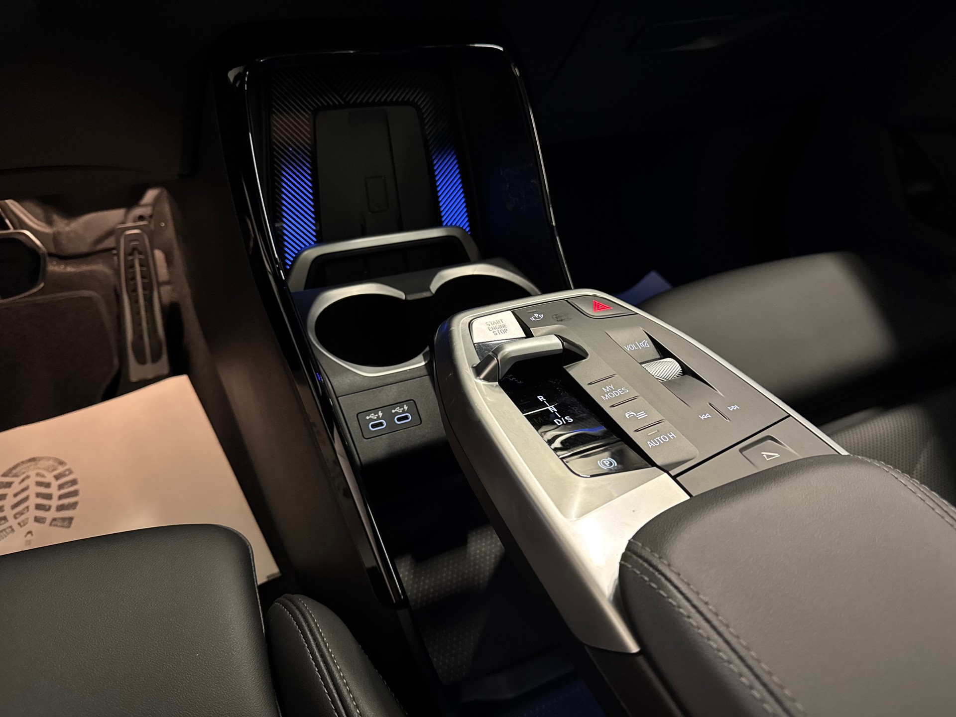 BMW X1 xDrive 25e M Sport Pro-image-24