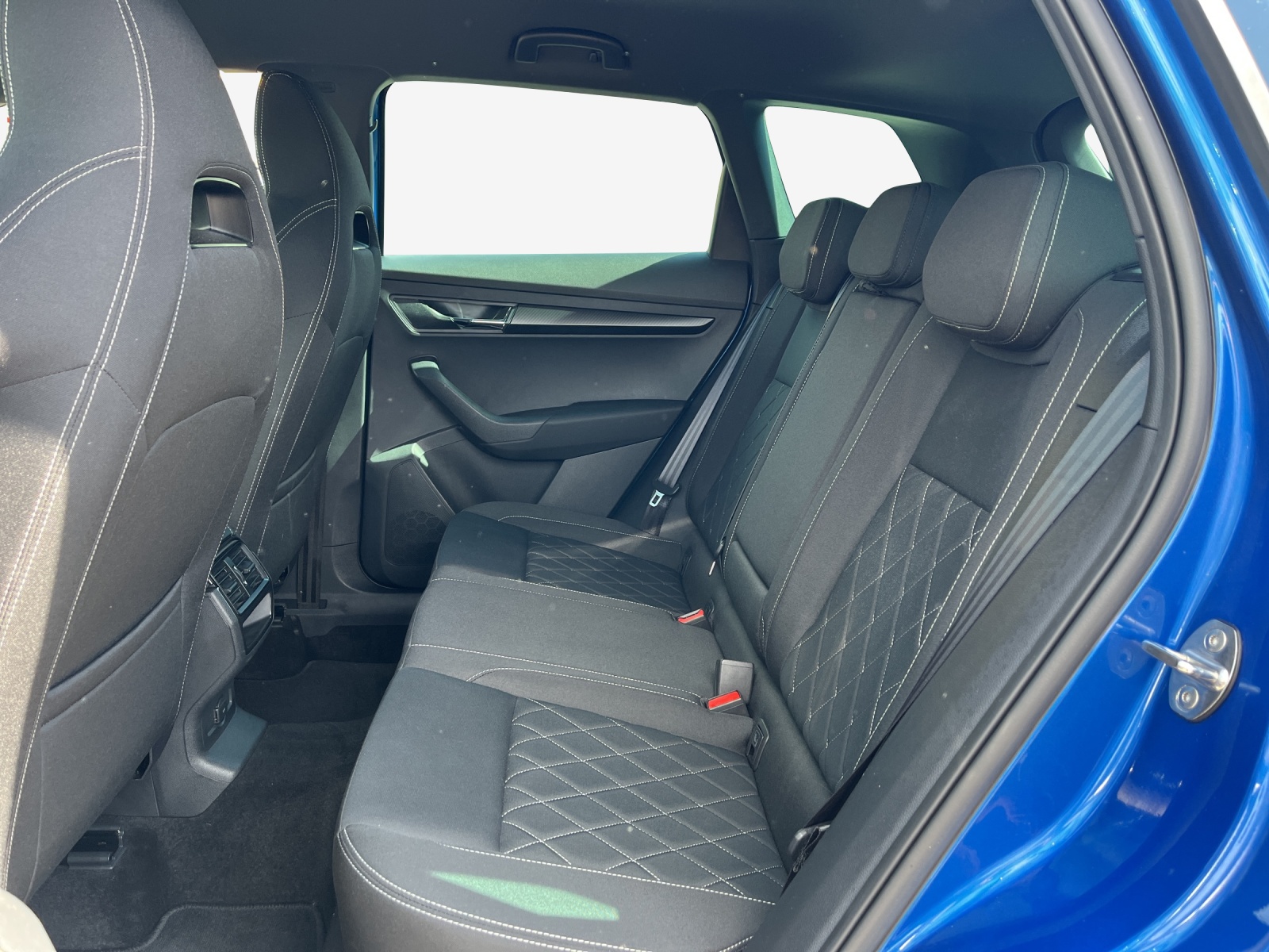 SKODA Karoq 1.5 TSI ACT SportLine DSG-image-11