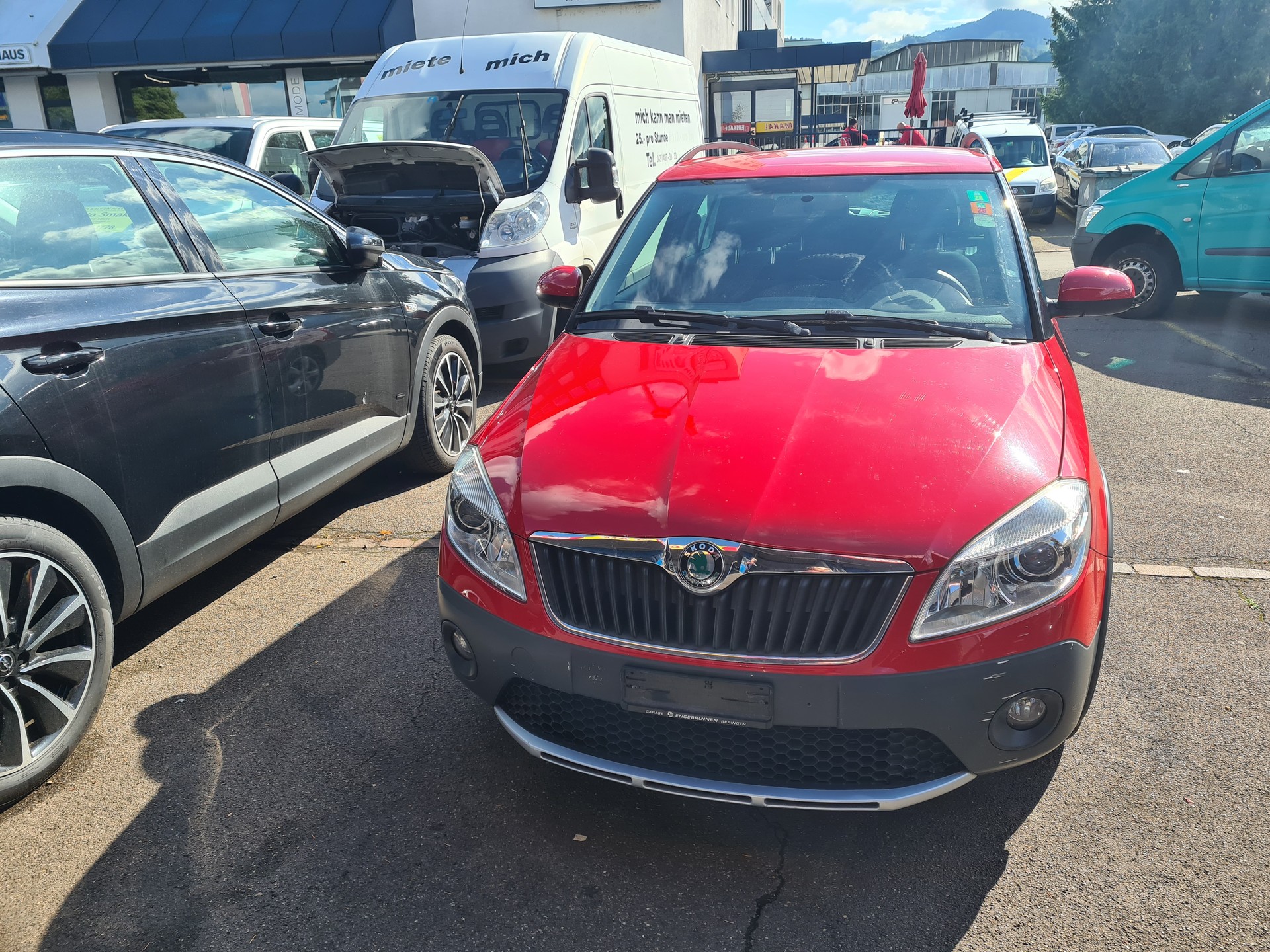 SKODA Fabia 1.2 TSI Scout-showroom-element-1
