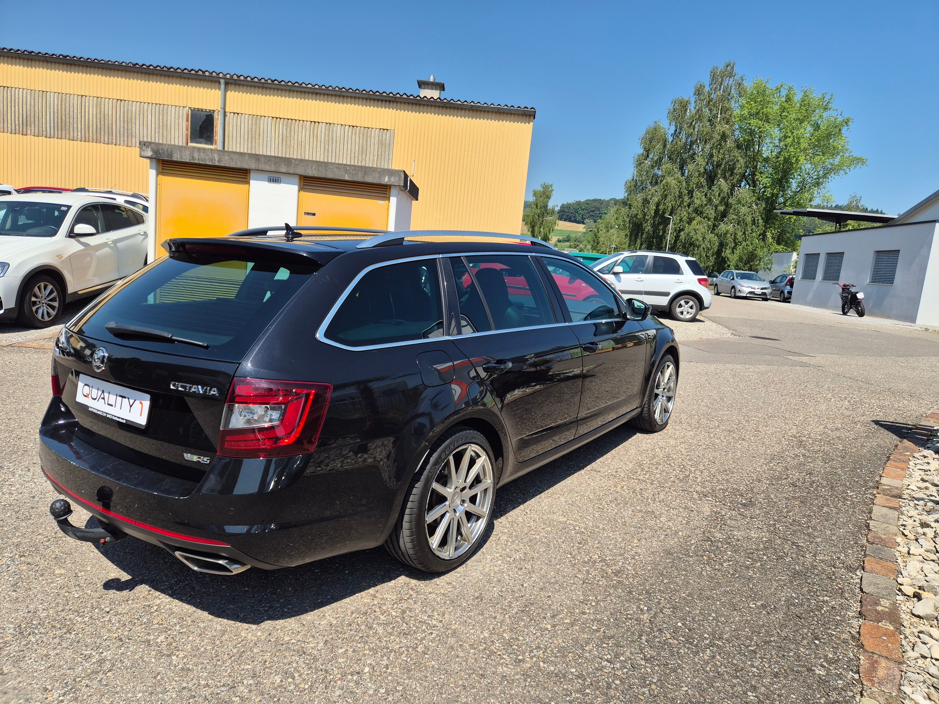 SKODA Octavia Combi 2.0 TDI RS 4x4 DSG-image-2