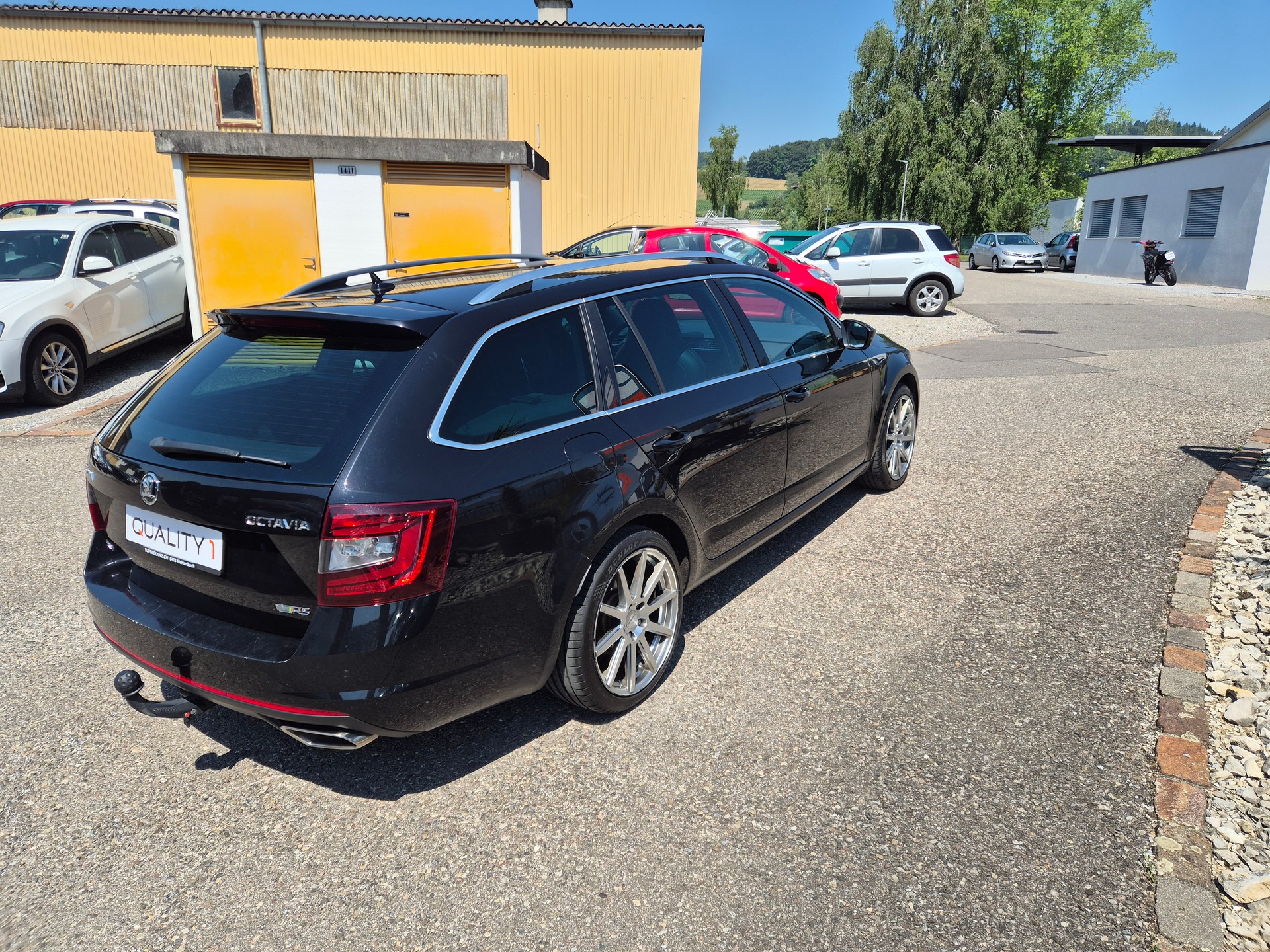 SKODA Octavia Combi 2.0 TDI RS 4x4 DSG-image-16