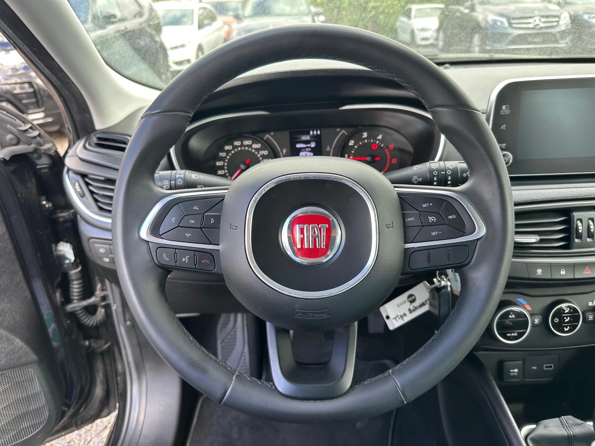 FIAT Tipo 1.6 MJ Lounge-image-8