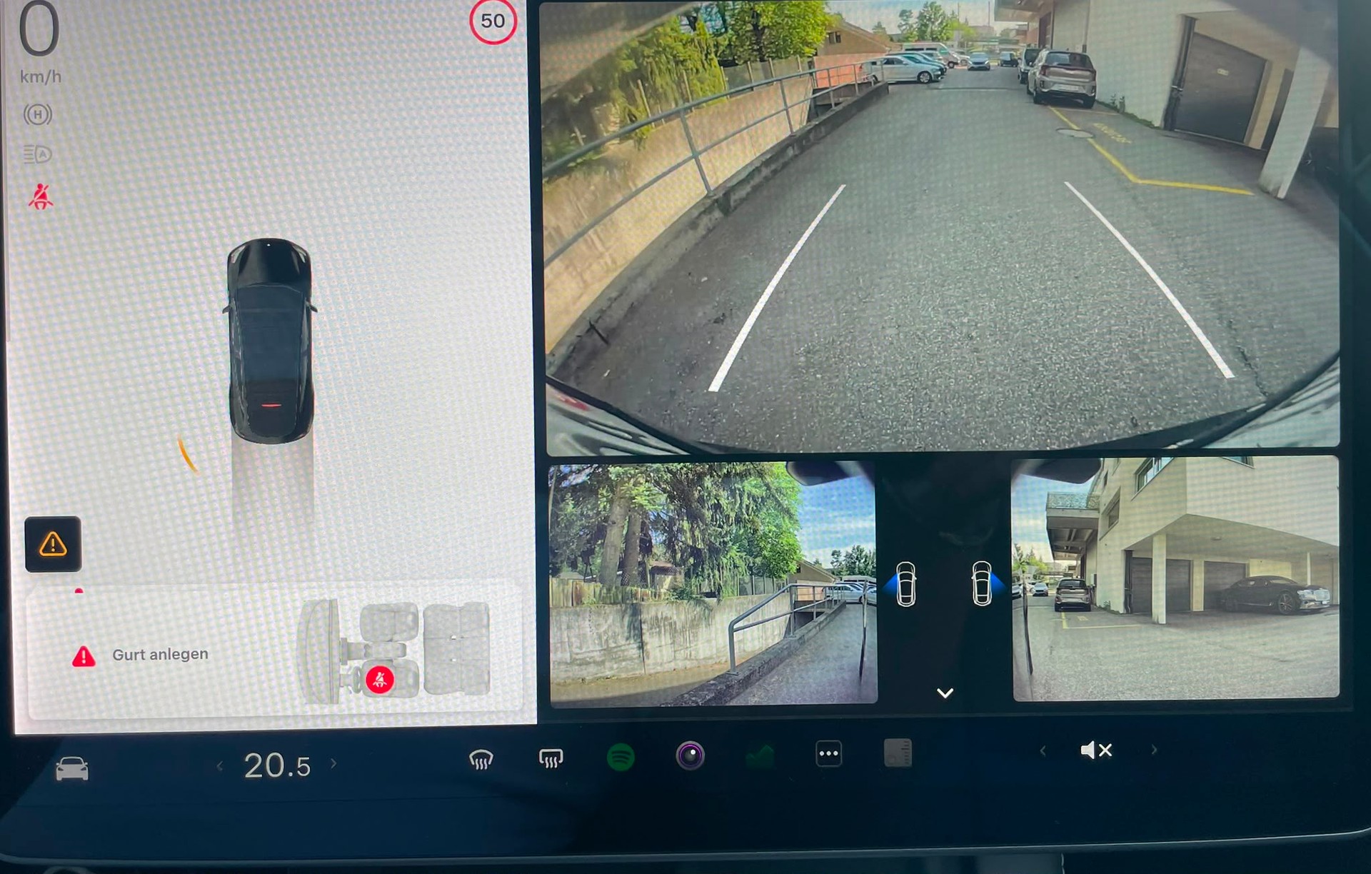 TESLA Y Long Range 533 km (WLTP) 514PS All Black Werksgarantie SOH 94%-image-9