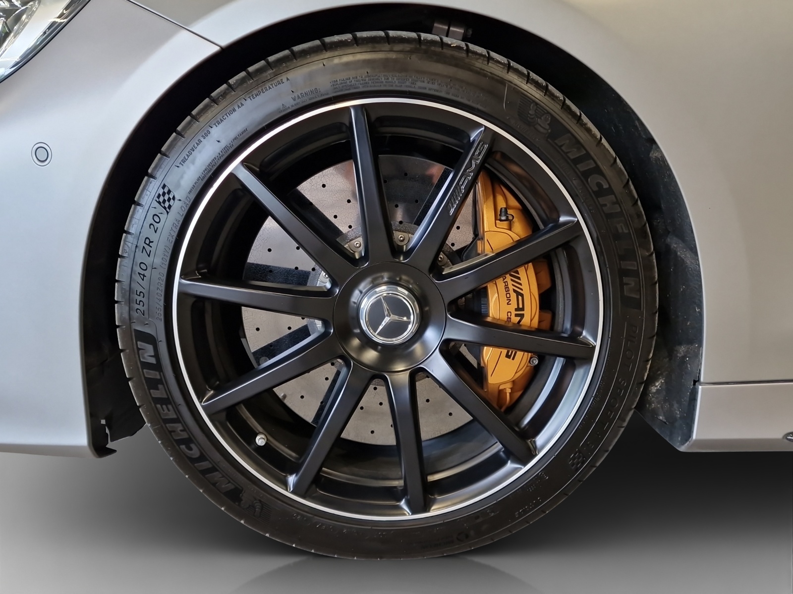 MERCEDES-BENZ S 63 AMG Cabriolet 4Matic Speedshift MCT-image-18
