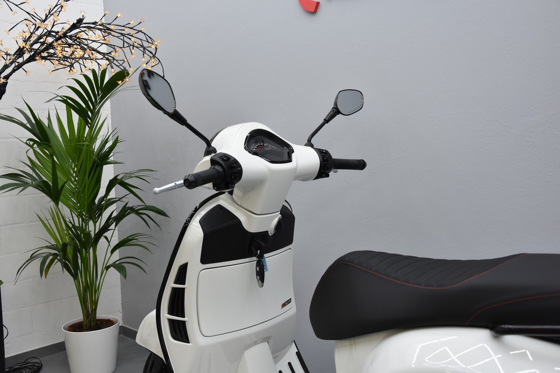 PIAGGIO Vespa GTS 125 Super Sport RST Euro 5+-image-6