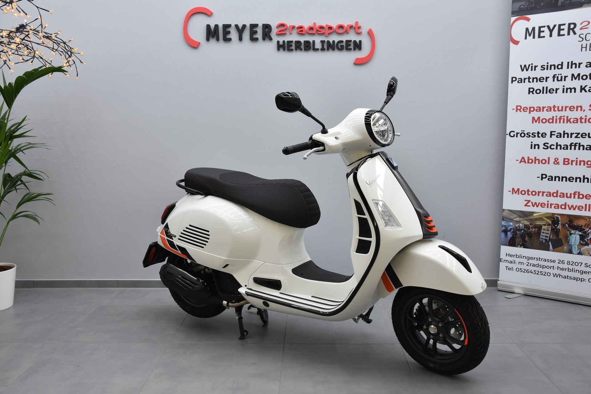 PIAGGIO Vespa GTS 125 Super Sport RST Euro 5+-showroom-element-1