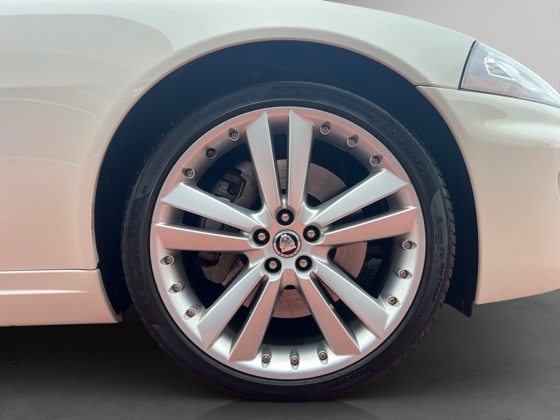 JAGUAR XK 5.0 V8 Automatic-image-7