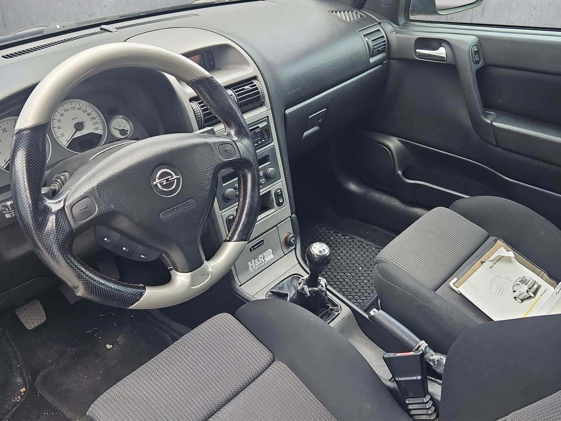 OPEL Astra Cabriolet 2.2i 16V-image-9