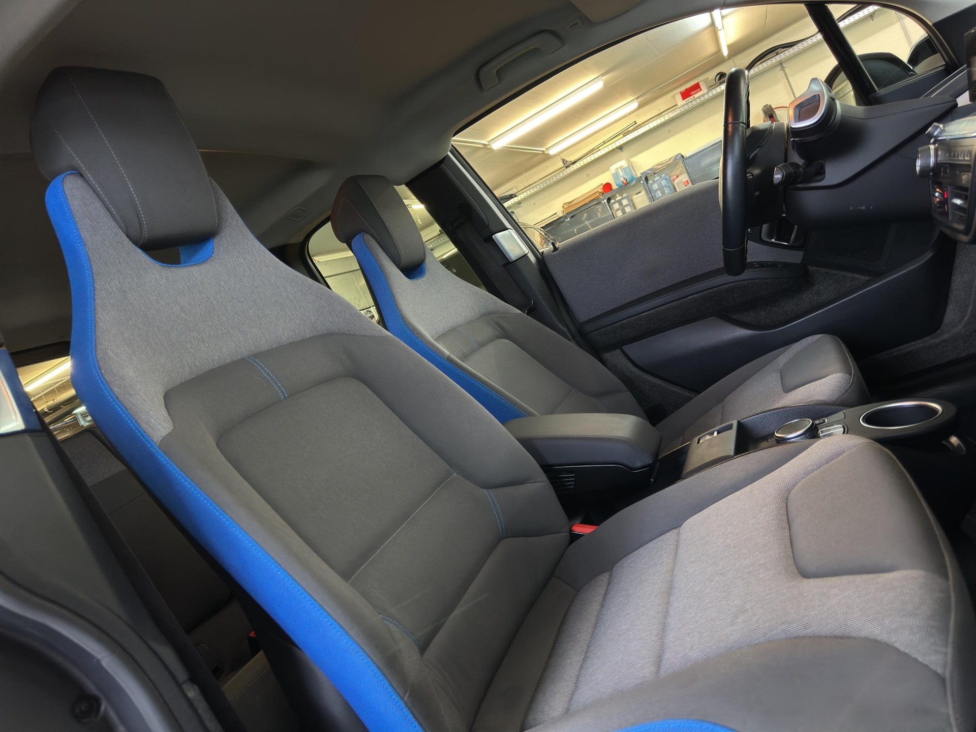 BMW i3 S 120 Ah-image-16