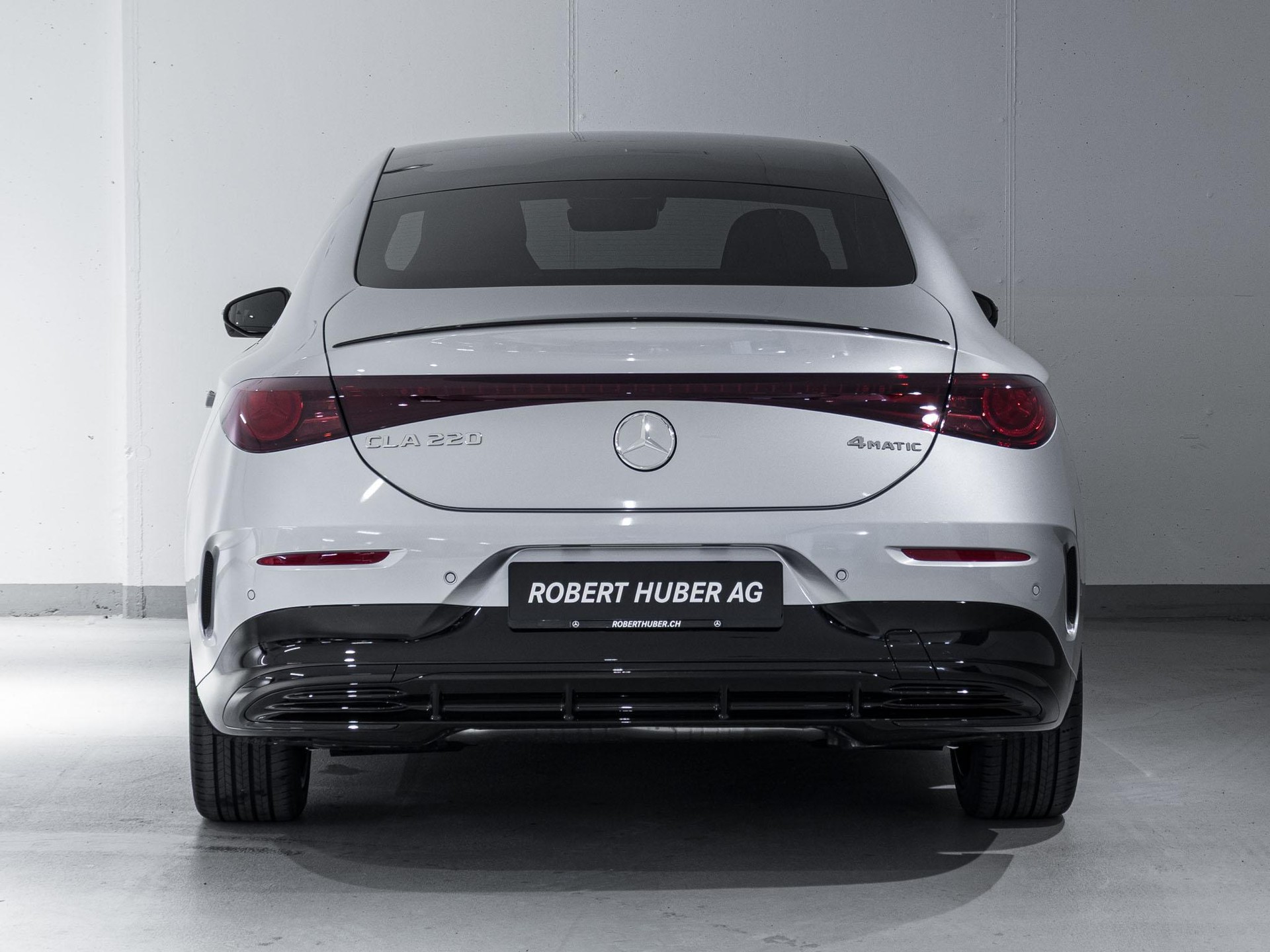 MERCEDES-BENZ CLA 220 4MATIC-image-5